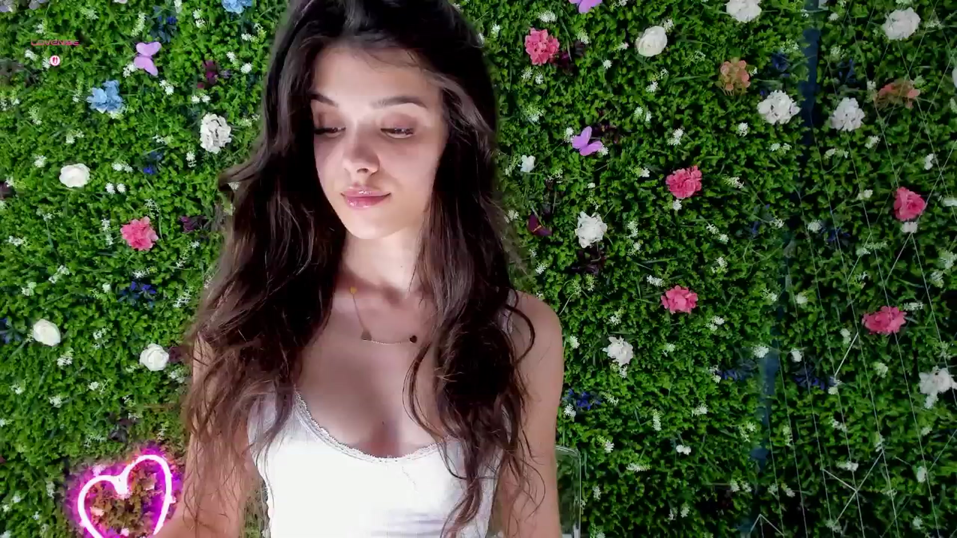 Gallery image thumbnail from BabyAylin's myfreecams stream on, 08/09/2025, 11:33 image 3 of 20