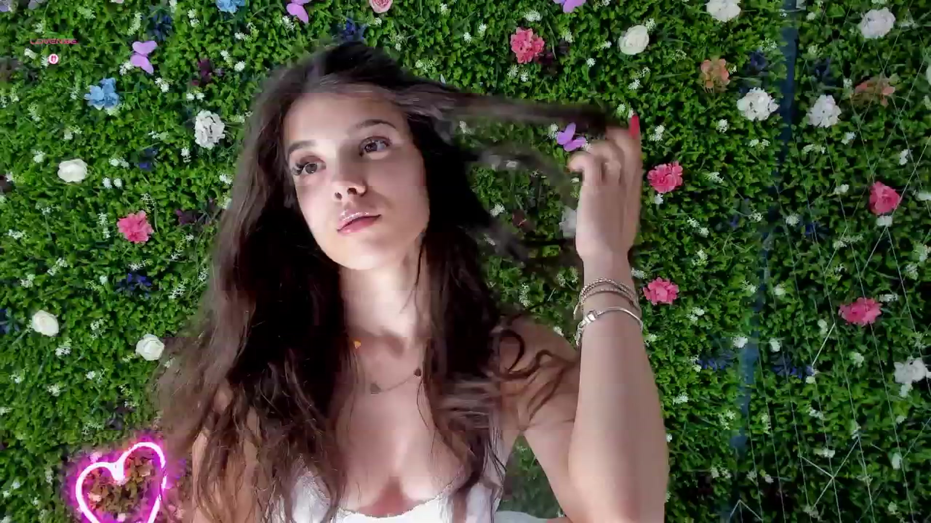 Gallery image thumbnail from BabyAylin's myfreecams stream on, 08/09/2025, 11:33 image 11 of 20
