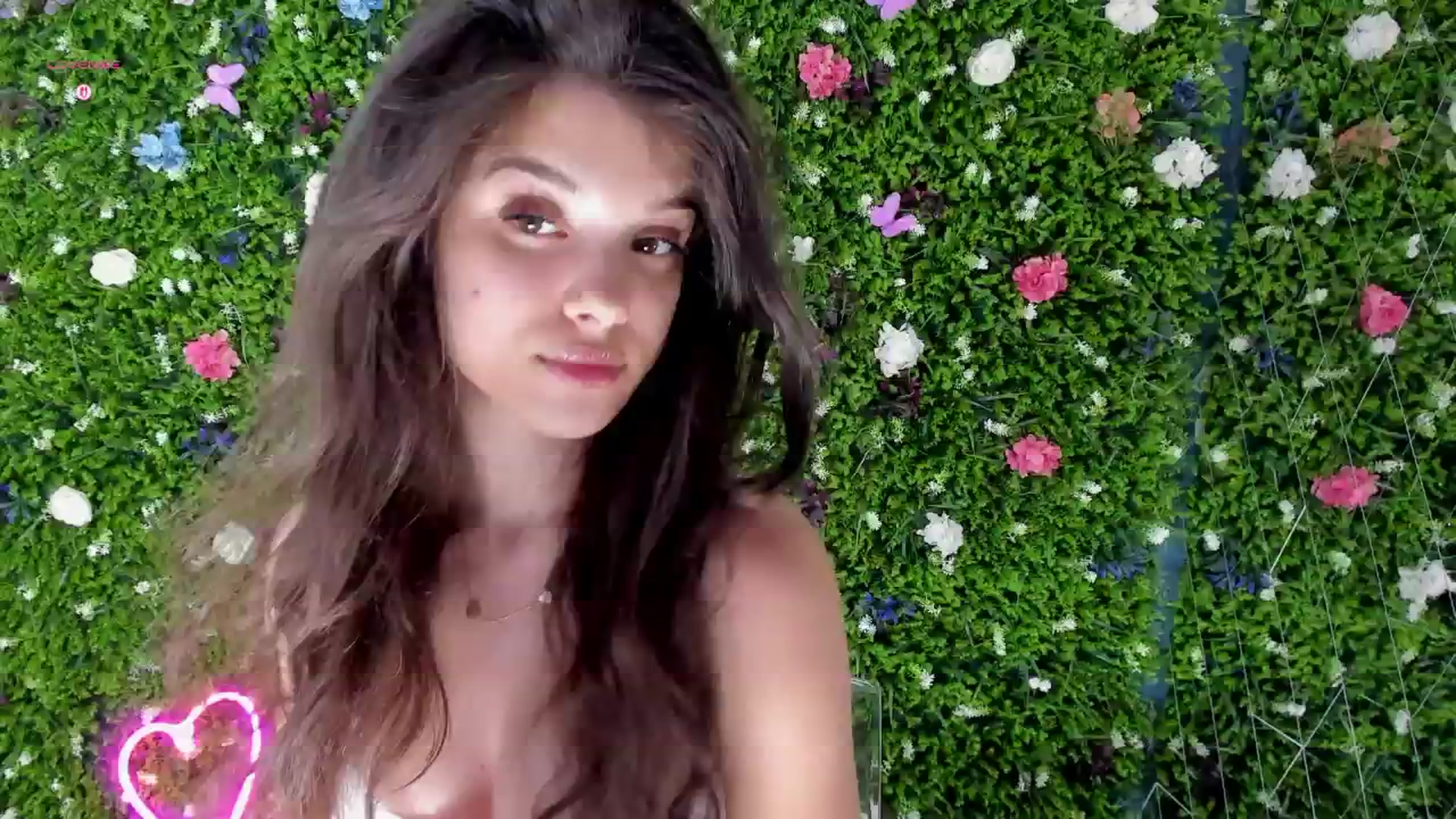 Gallery image thumbnail from BabyAylin's myfreecams stream on, 08/09/2025, 11:33 image 18 of 20