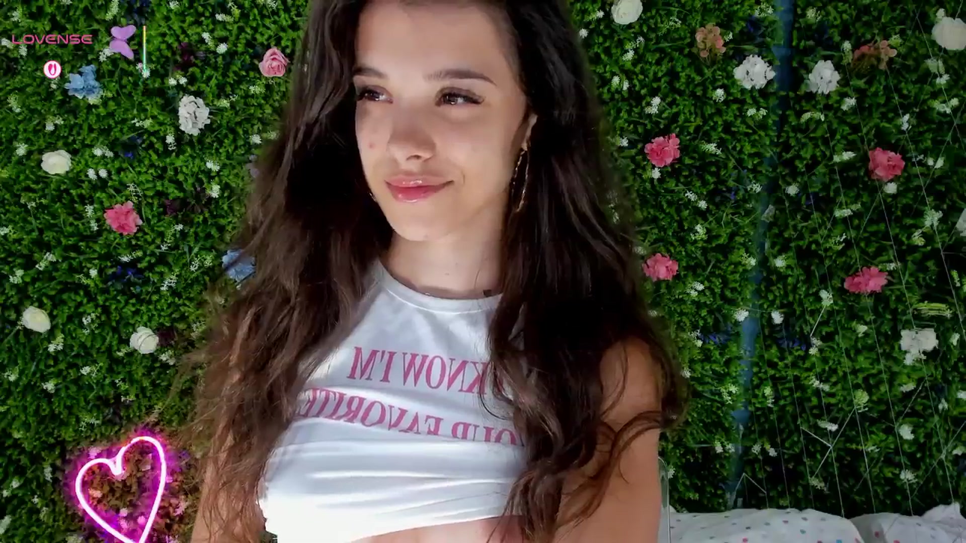 Gallery image thumbnail from BabyAylin's myfreecams stream on, 08/21/2025, 14:35 image 4 of 20