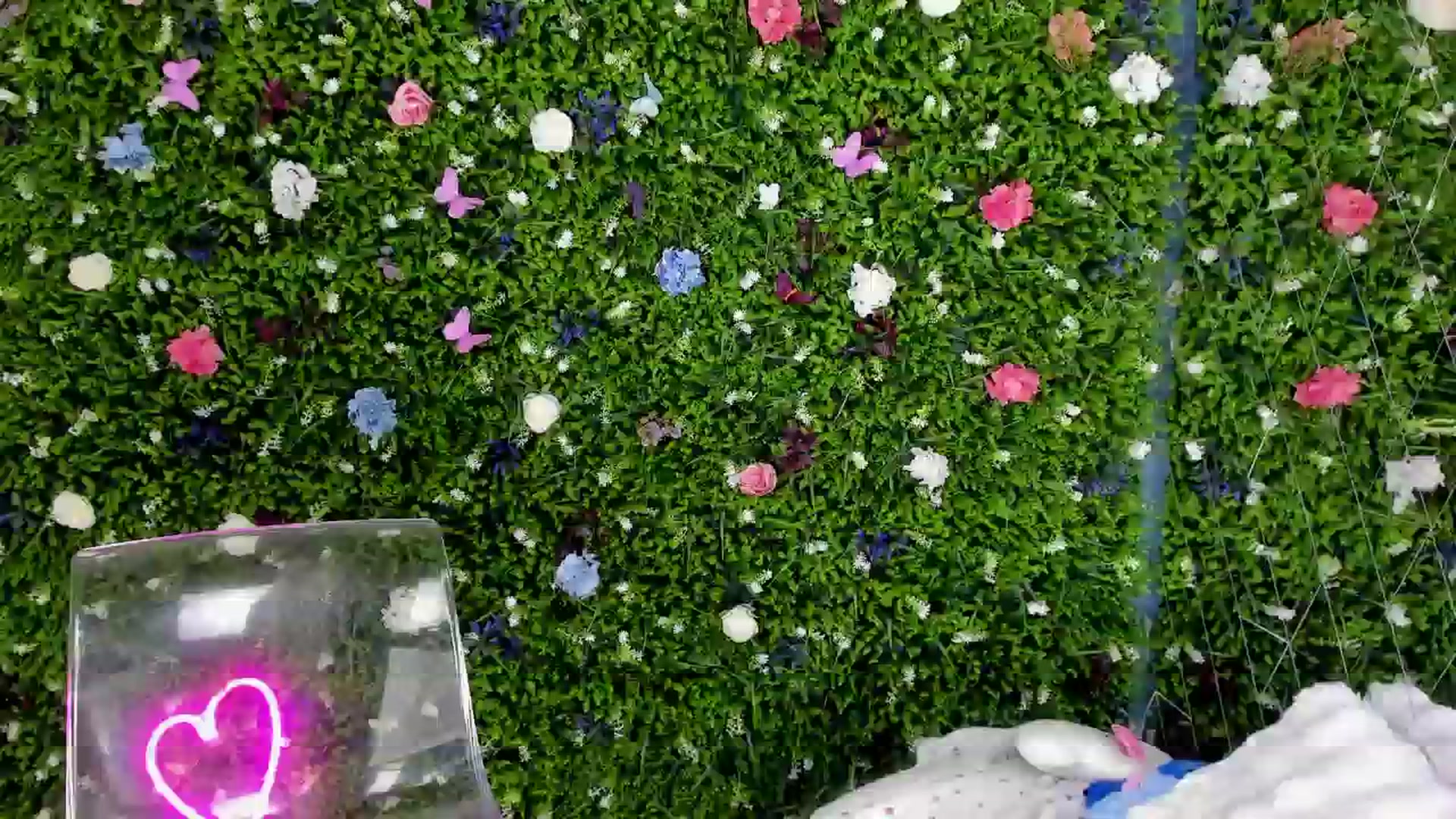Gallery image thumbnail from BabyAylin's myfreecams stream on, 08/22/2025, 05:40 image 16 of 20