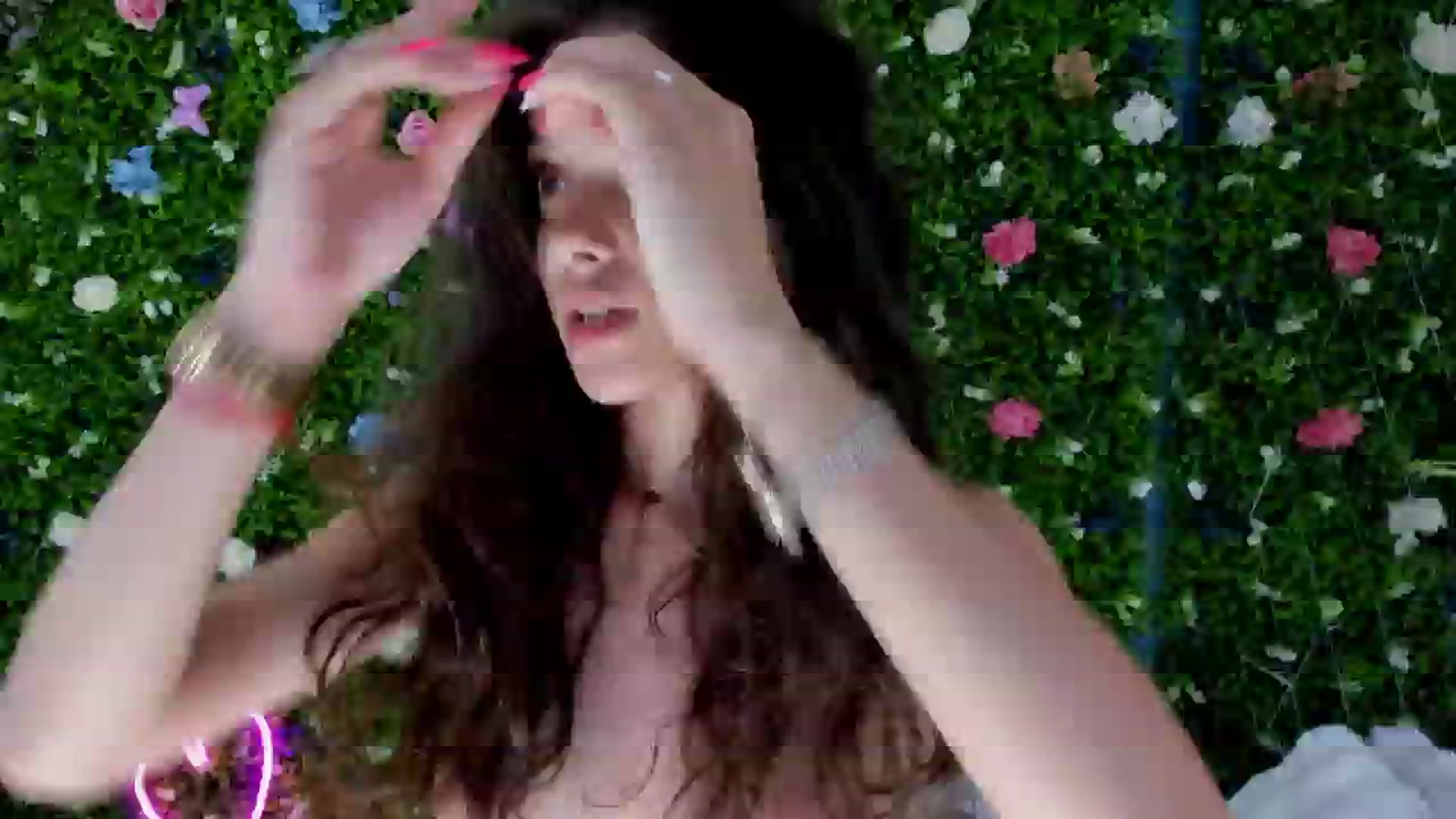 Gallery image thumbnail from BabyAylin's myfreecams stream on, 08/22/2025, 05:40 image 8 of 20