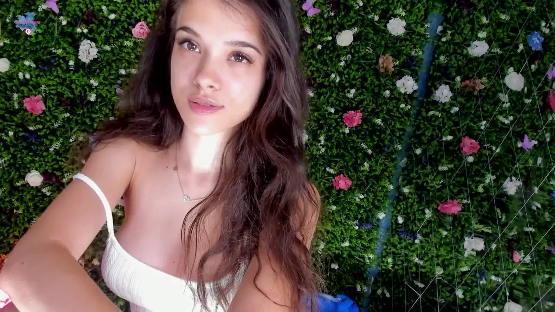 Gallery image thumbnail from BabyAylin's myfreecams stream on, 09/03/2025, 07:59 image 4 of 20