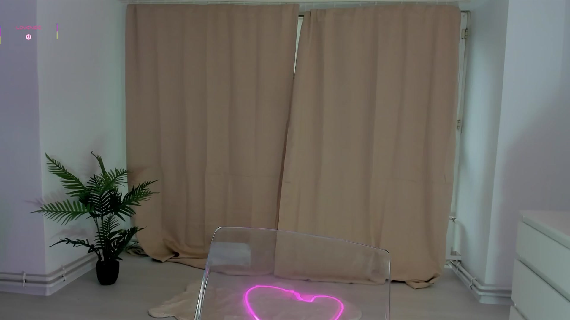 Gallery image thumbnail from BabyAylin's myfreecams stream on, 10/08/2025, 09:53 image 20 of 20