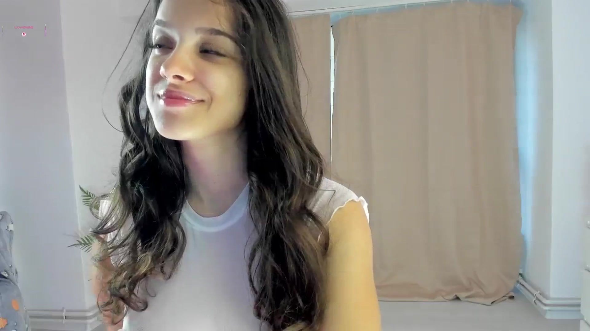 Gallery image thumbnail from BabyAylin's myfreecams stream on, 10/17/2025, 06:22 image 5 of 20