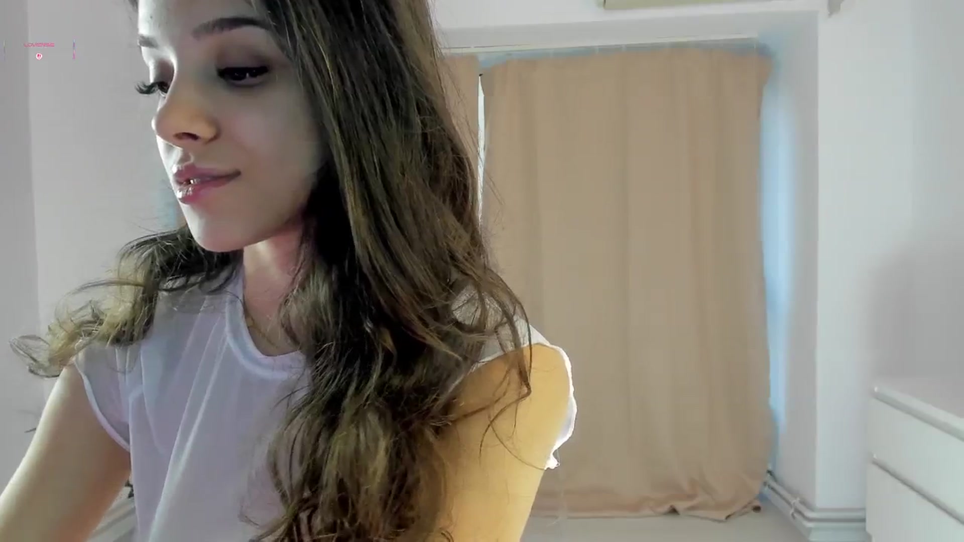 Gallery image thumbnail from BabyAylin's myfreecams stream on, 10/17/2025, 06:22 image 10 of 20