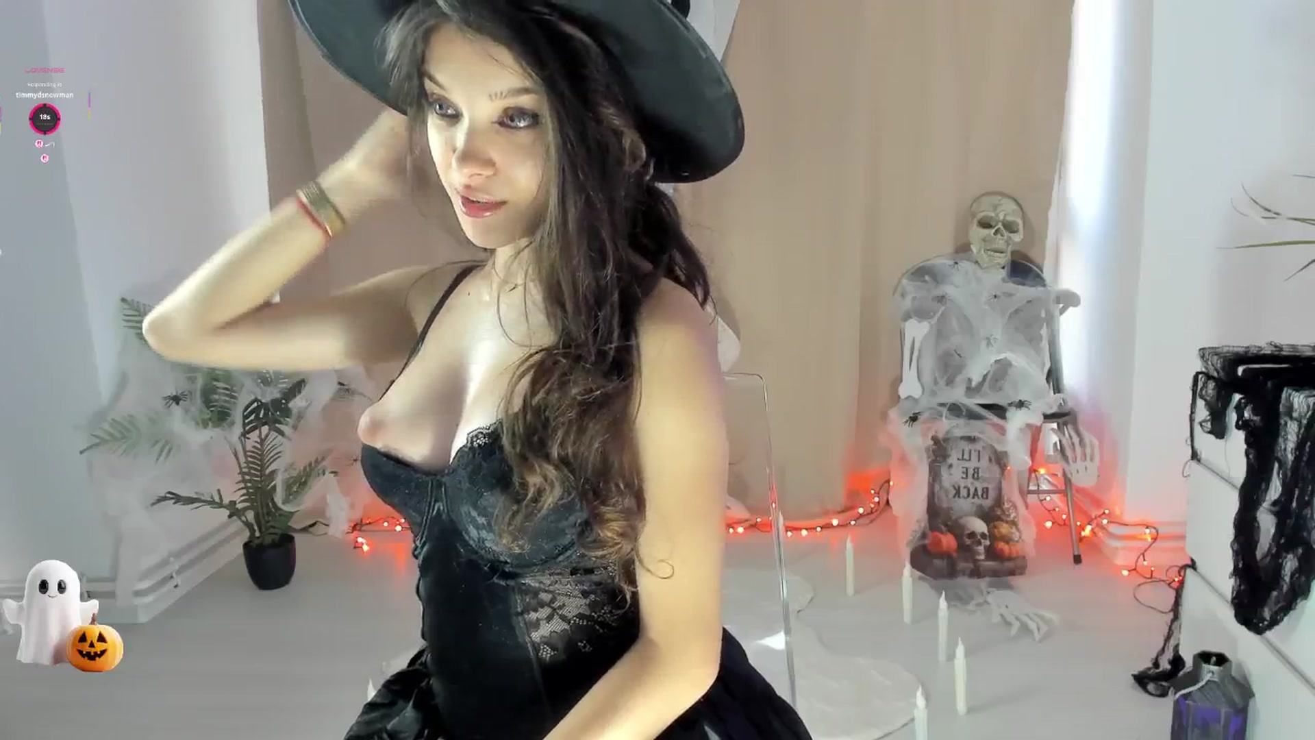 Gallery image thumbnail from BabyAylin's myfreecams stream on, 10/31/2025, 09:11 image 15 of 20