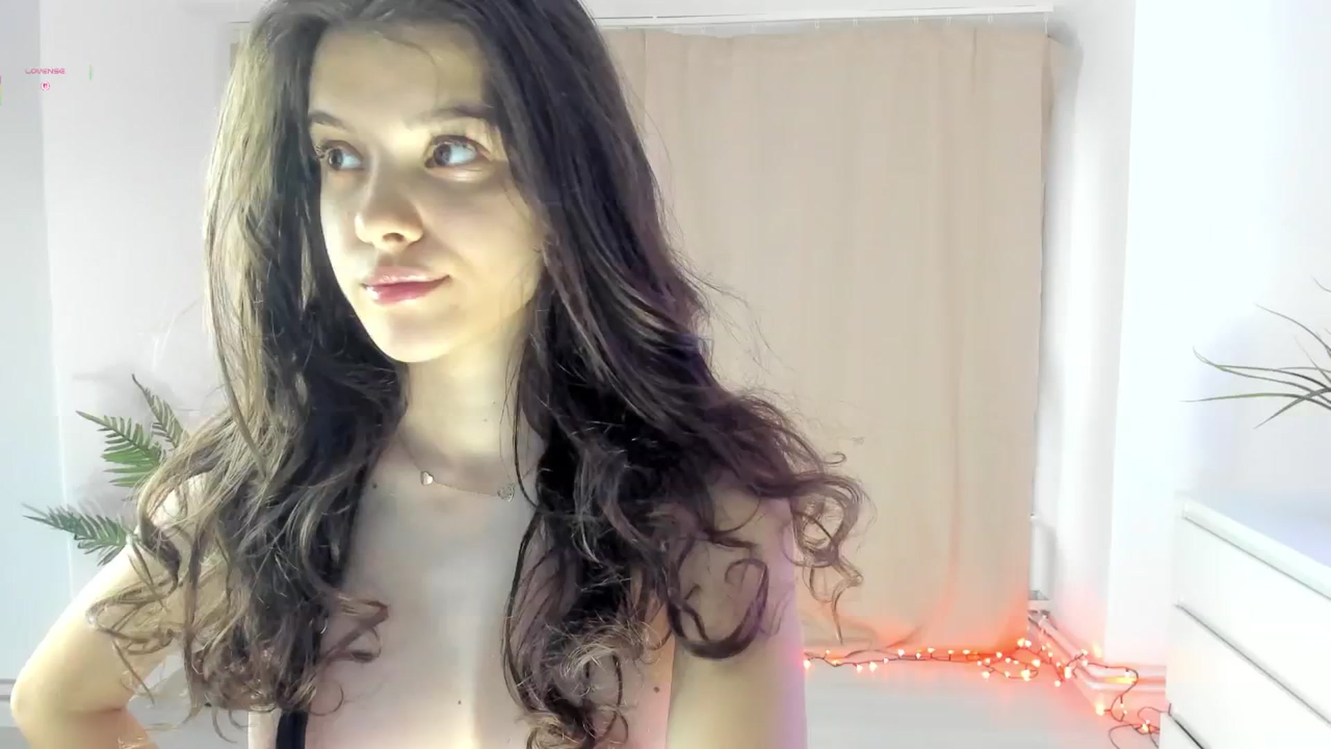 Gallery image thumbnail from BabyAylin's myfreecams stream on, 11/04/2025, 10:59 image 11 of 20