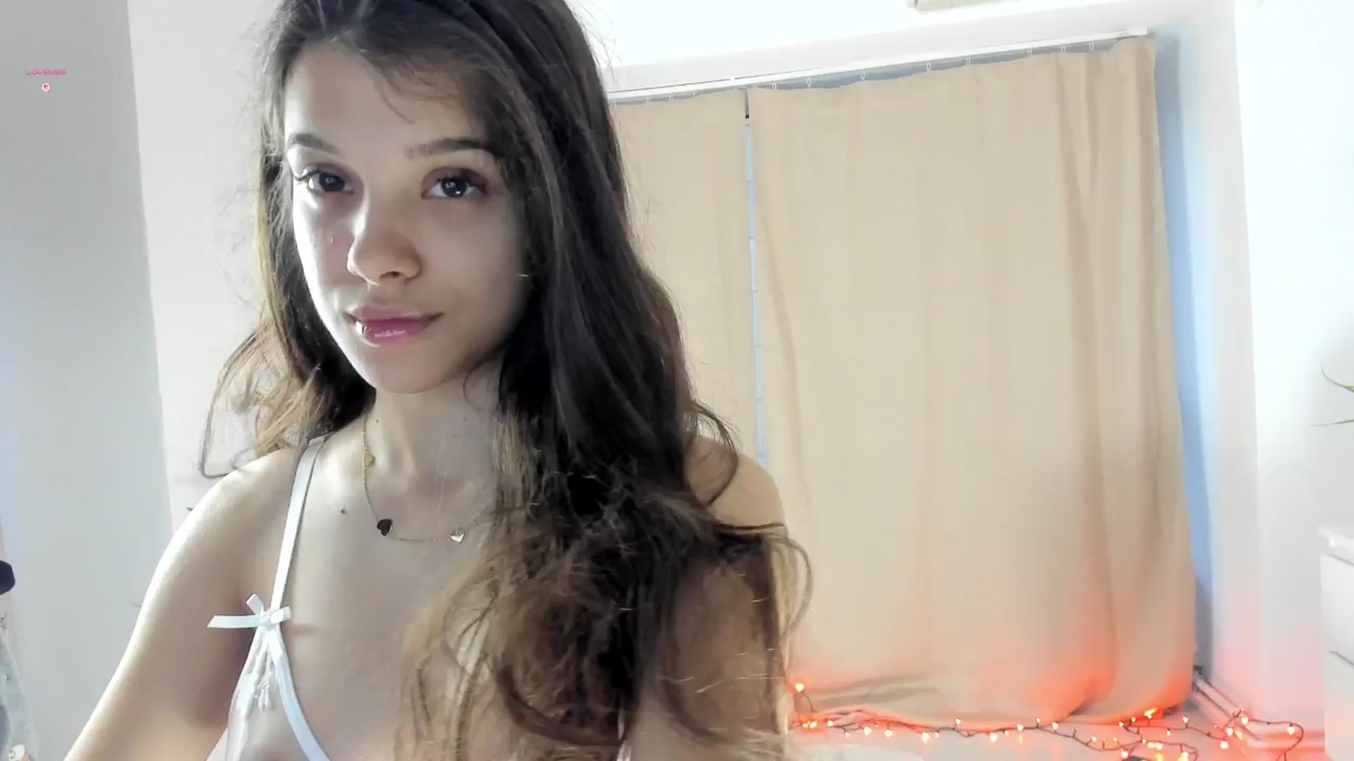 Gallery image thumbnail from BabyAylin's myfreecams stream on, 11/06/2025, 06:25 image 3 of 20