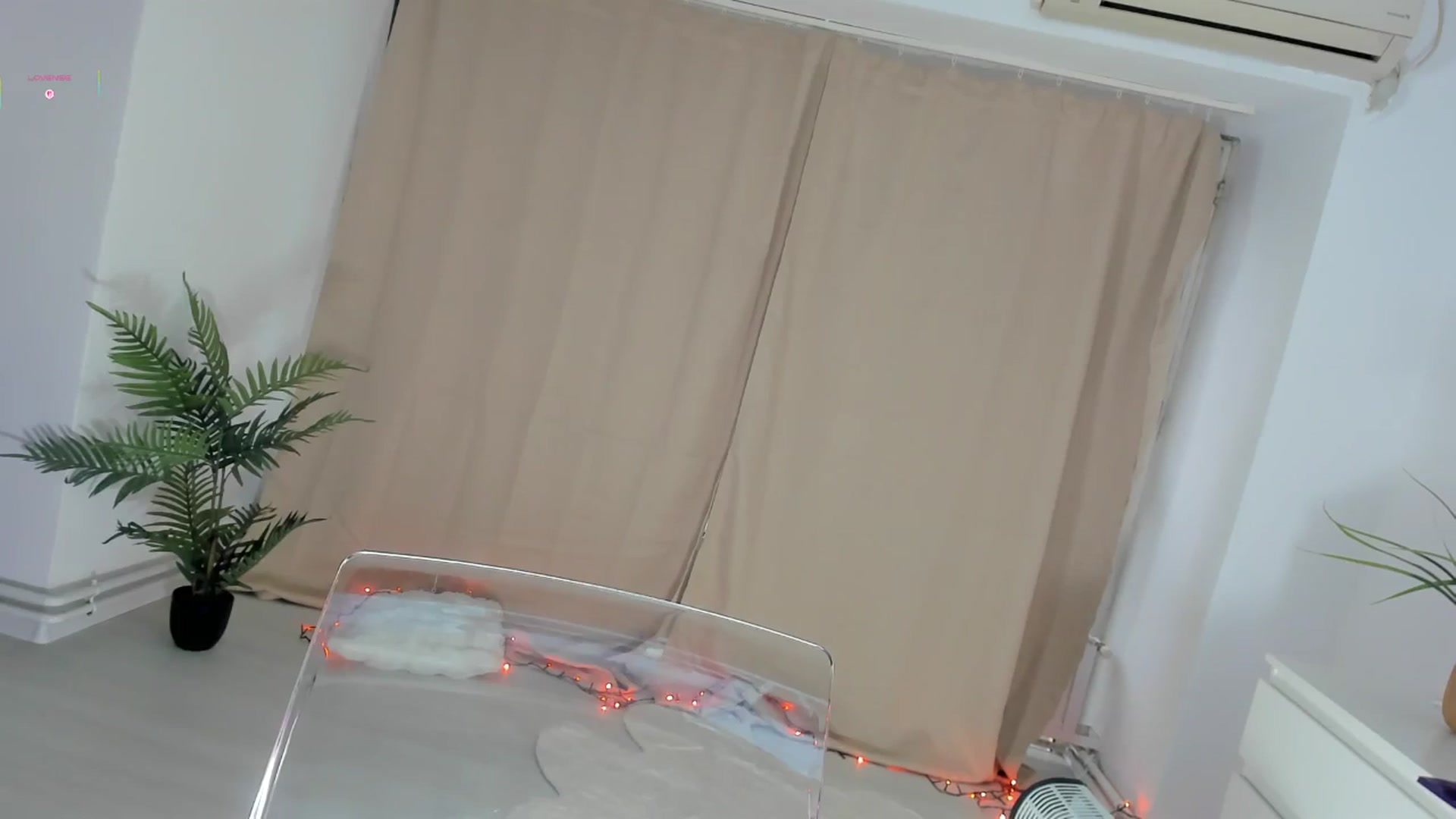 Gallery image thumbnail from BabyAylin's myfreecams stream on, 11/20/2025, 08:36 image 6 of 20