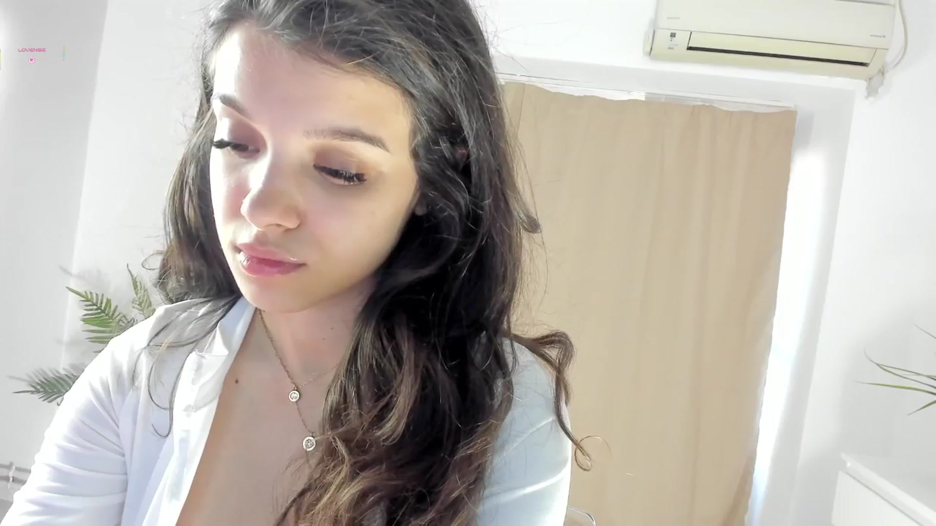 Gallery image thumbnail from BabyAylin's myfreecams stream on, 11/22/2025, 11:04 image 2 of 20