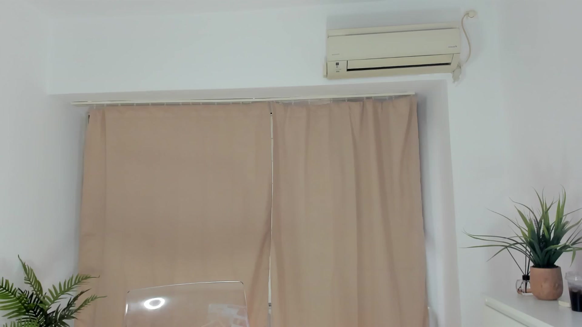 Gallery image thumbnail from BabyAylin's myfreecams stream on, 12/03/2025, 11:30 image 14 of 20