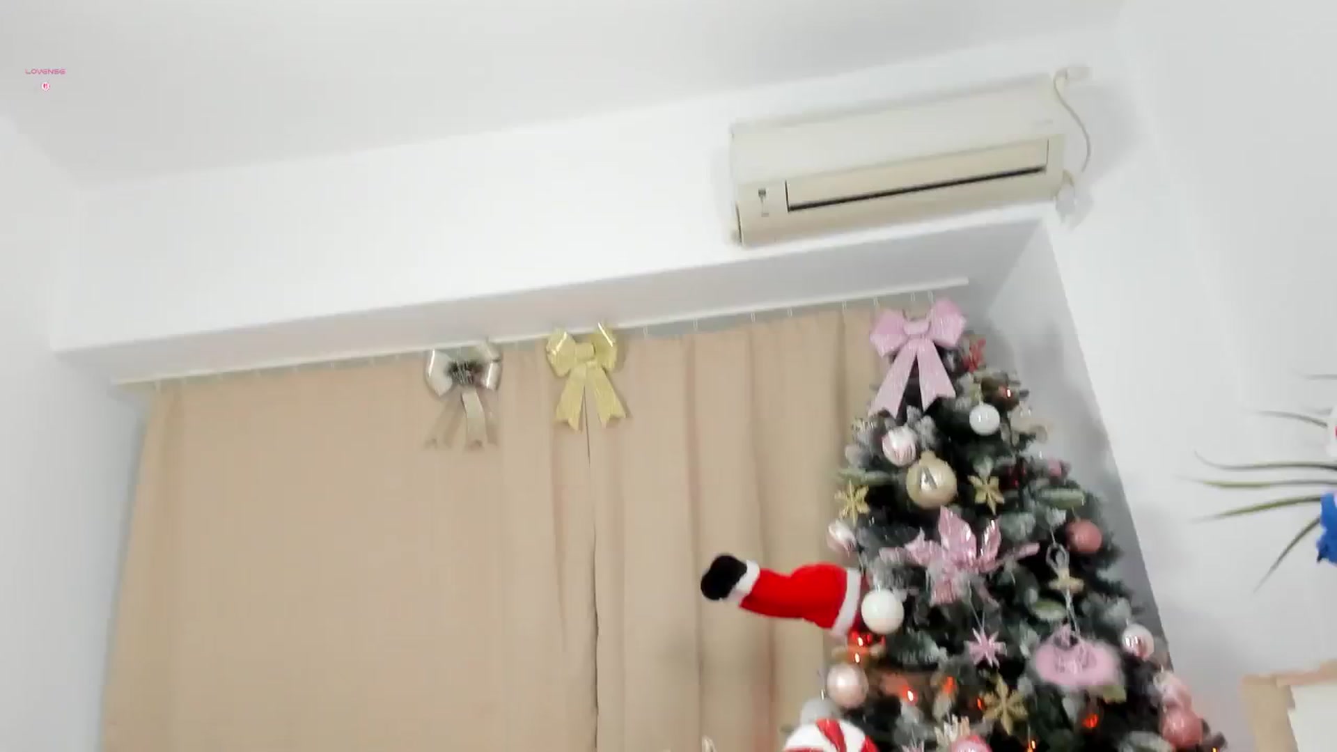 Gallery image thumbnail from BabyAylin's myfreecams stream on, 12/23/2025, 09:27 image 1 of 20