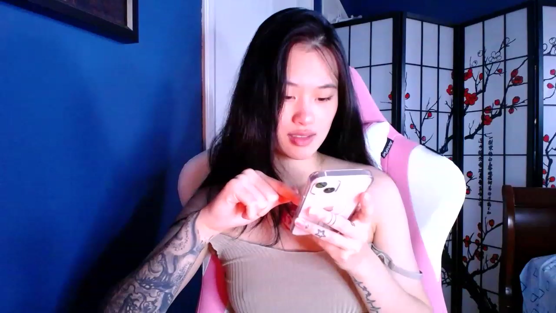 Gallery image thumbnail from BabyCakeYums's myfreecams stream on, 01/09/2023, 19:08 image 11 of 20