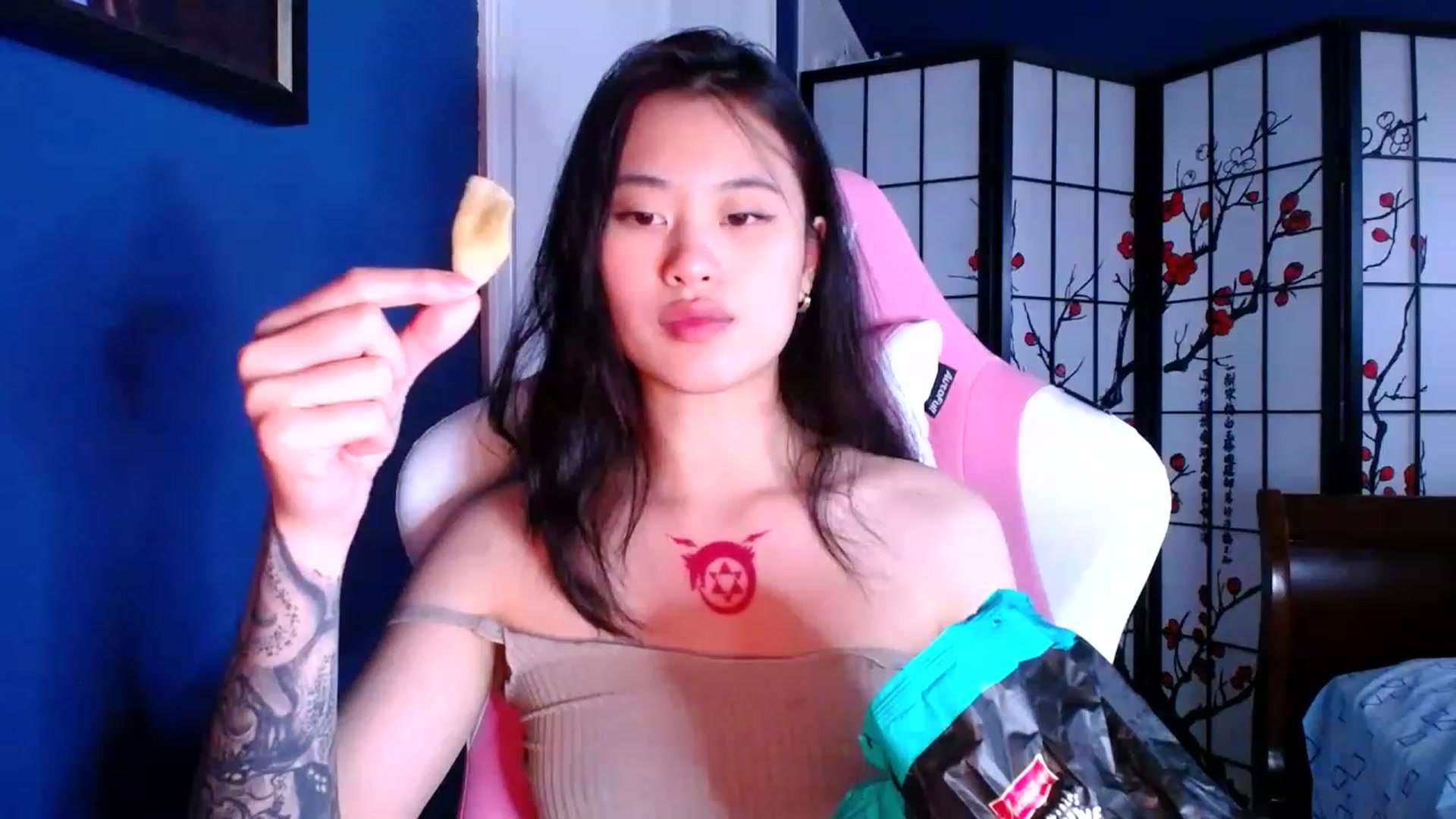 Gallery image thumbnail from BabyCakeYums's myfreecams stream on, 01/09/2023, 19:45 image 1 of 20