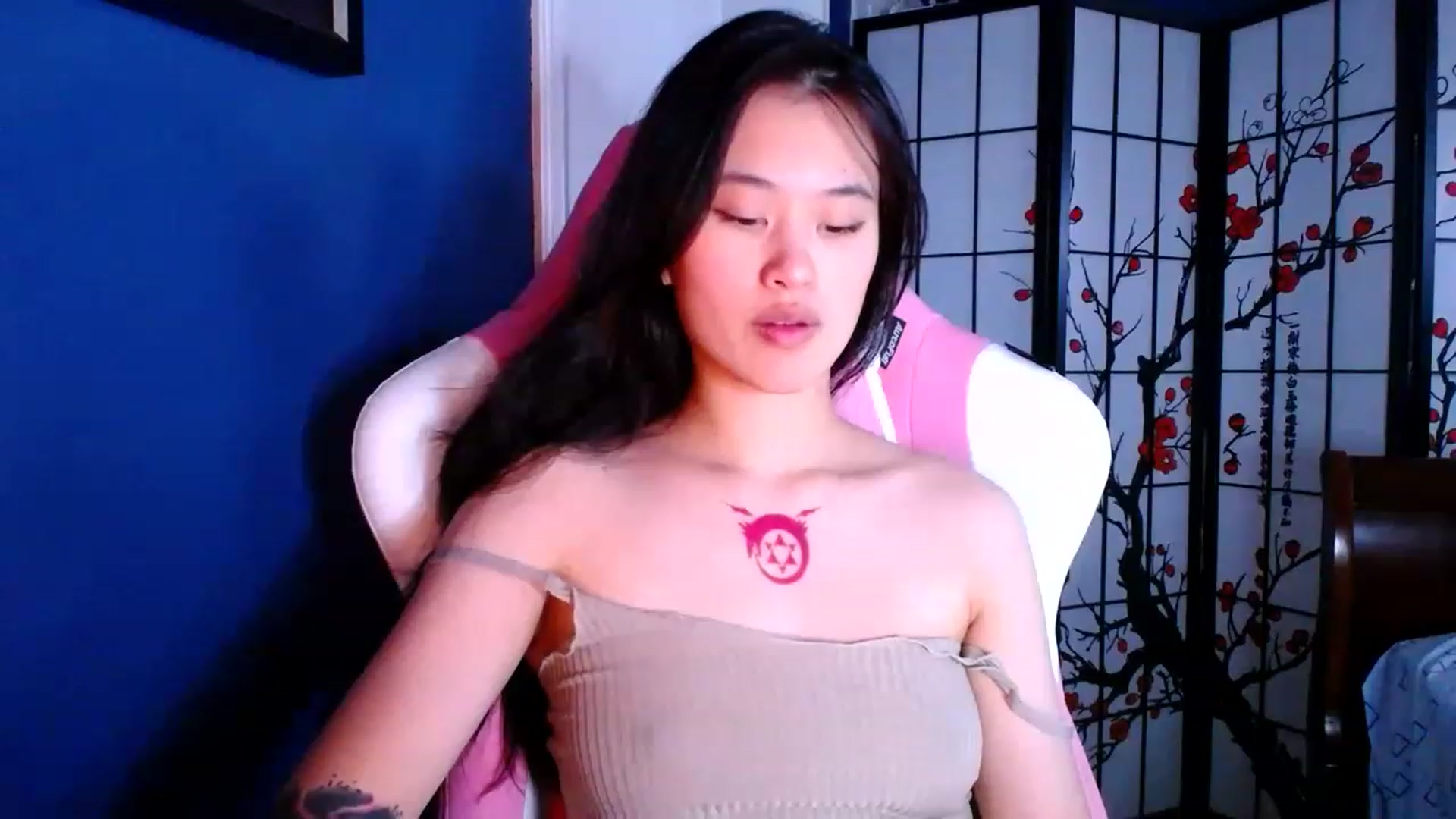 Gallery image thumbnail from BabyCakeYums's myfreecams stream on, 01/09/2023, 19:45 image 11 of 20