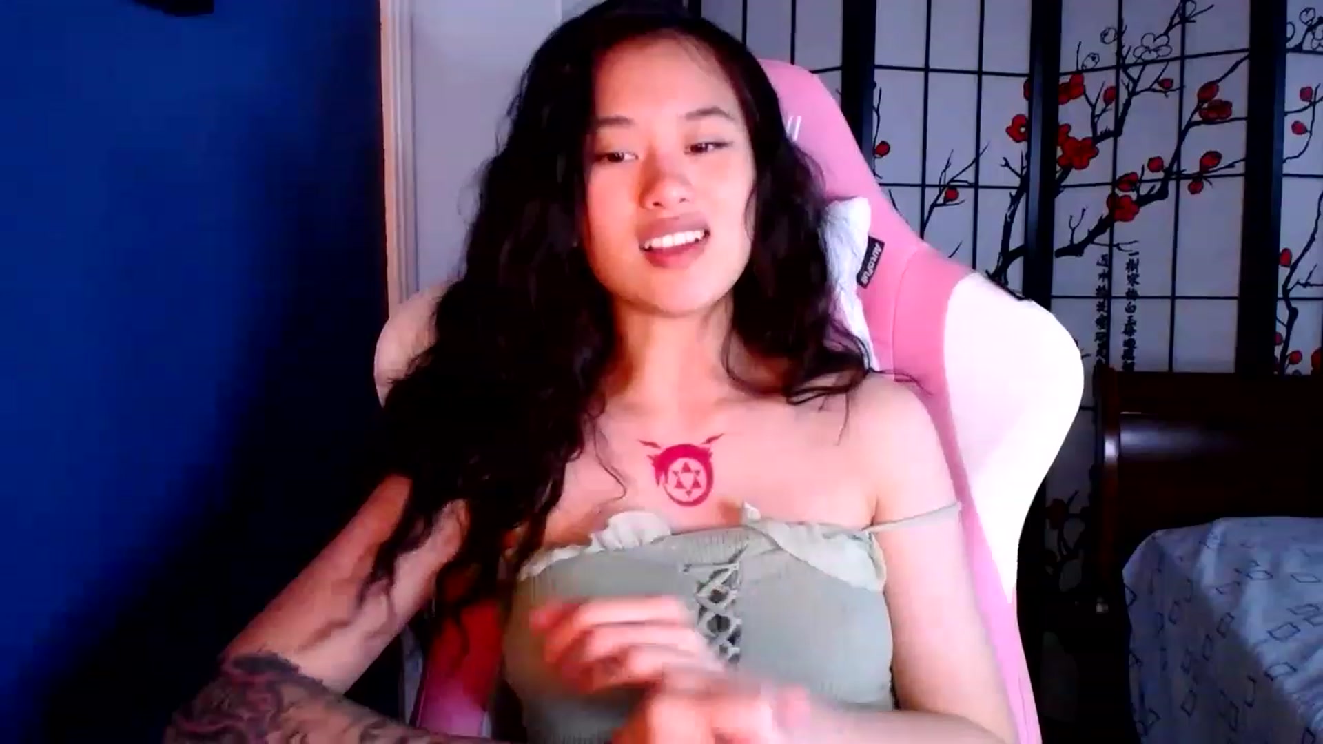 Gallery image thumbnail from BabyCakeYums's myfreecams stream on, 01/12/2023, 19:06 image 10 of 20