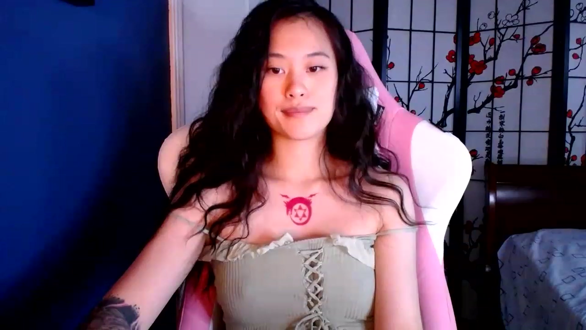 Gallery image thumbnail from BabyCakeYums's myfreecams stream on, 01/12/2023, 19:06 image 16 of 20