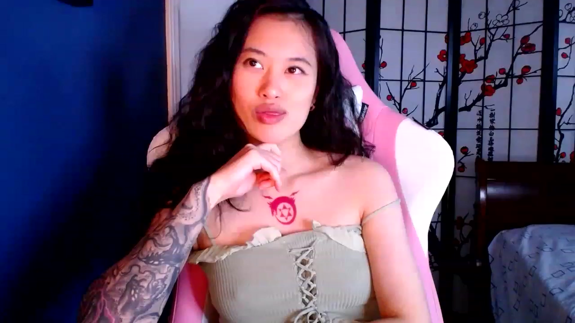 Gallery image thumbnail from BabyCakeYums's myfreecams stream on, 01/12/2023, 19:06 image 6 of 20