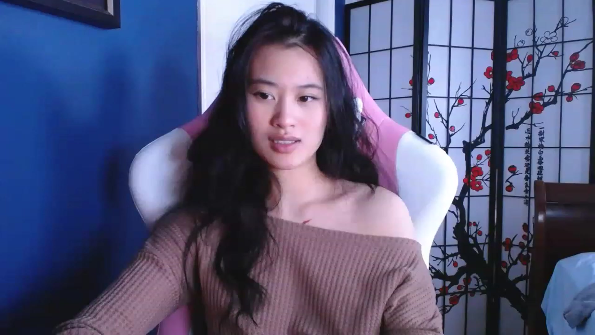 Gallery image thumbnail from BabyCakeYums's myfreecams stream on, 01/17/2023, 19:01 image 10 of 20