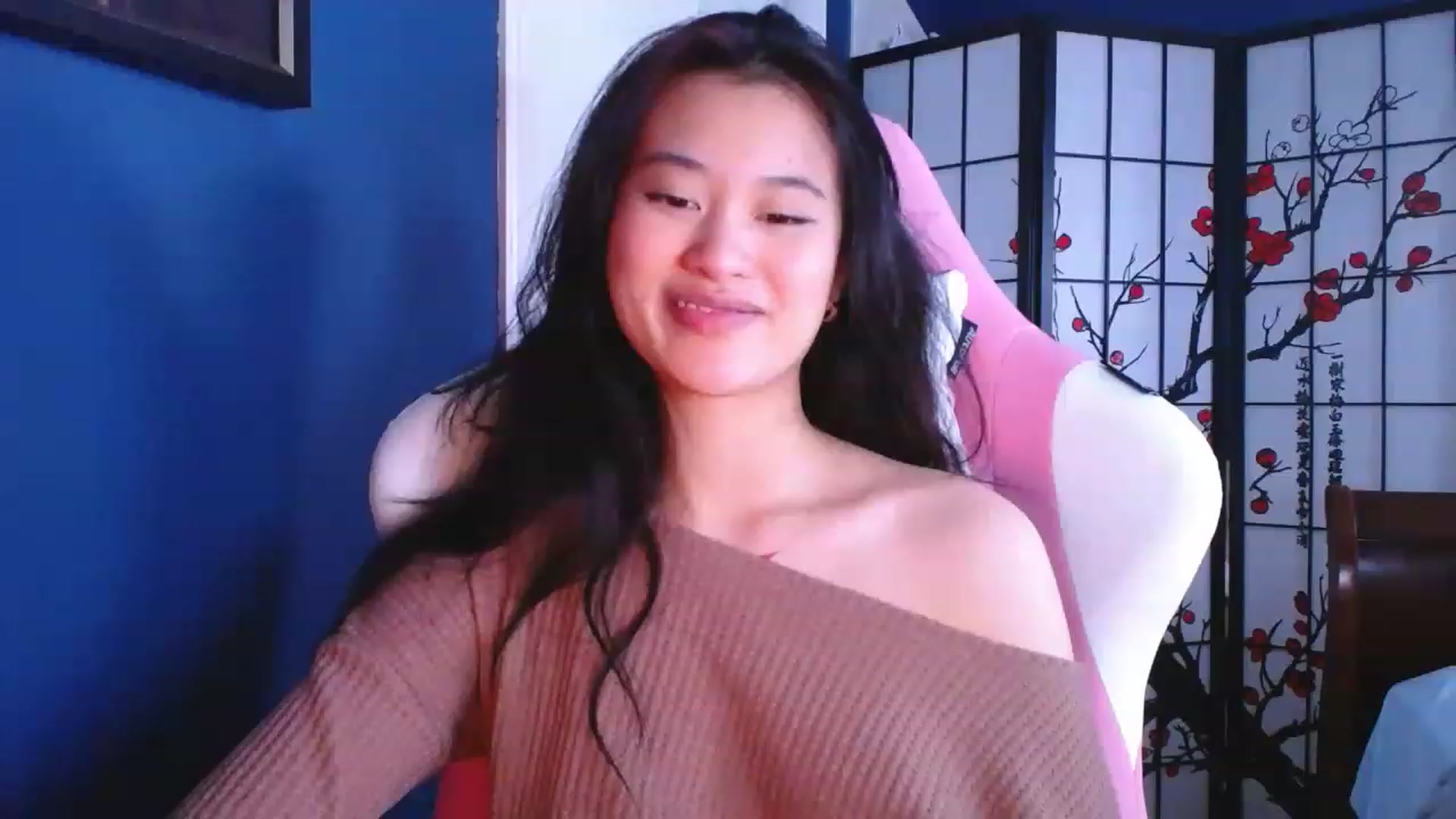 Gallery image thumbnail from BabyCakeYums's myfreecams stream on, 01/17/2023, 19:01 image 19 of 20