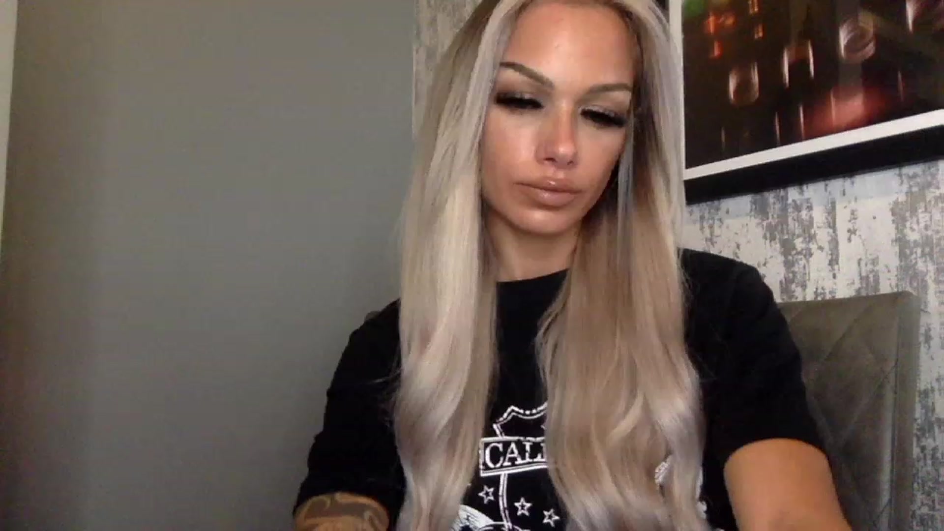 Gallery image thumbnail from BabyDaisyx's myfreecams stream on, 11/15/2022, 13:33 image 7 of 20
