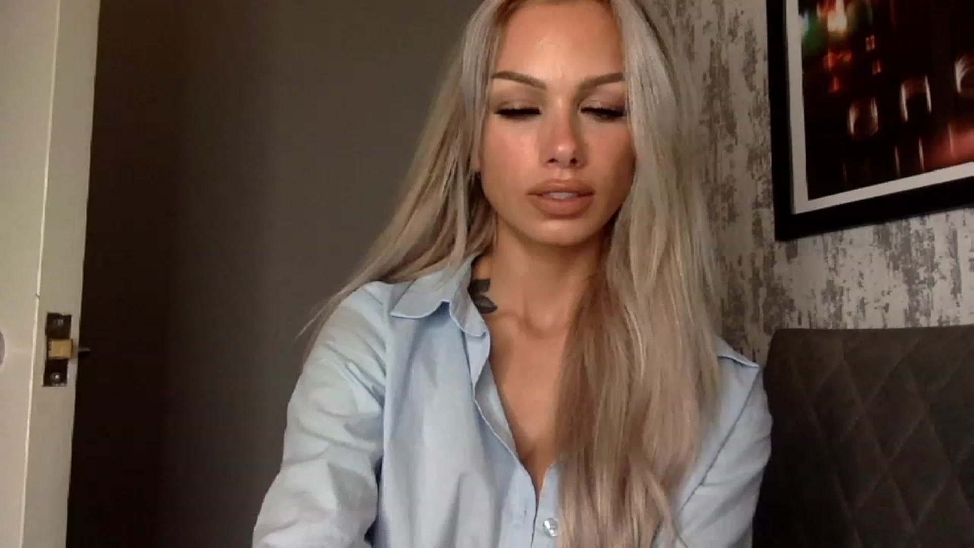 Gallery image thumbnail from BabyDaisyx's myfreecams stream on, 11/18/2022, 14:06 image 1 of 20