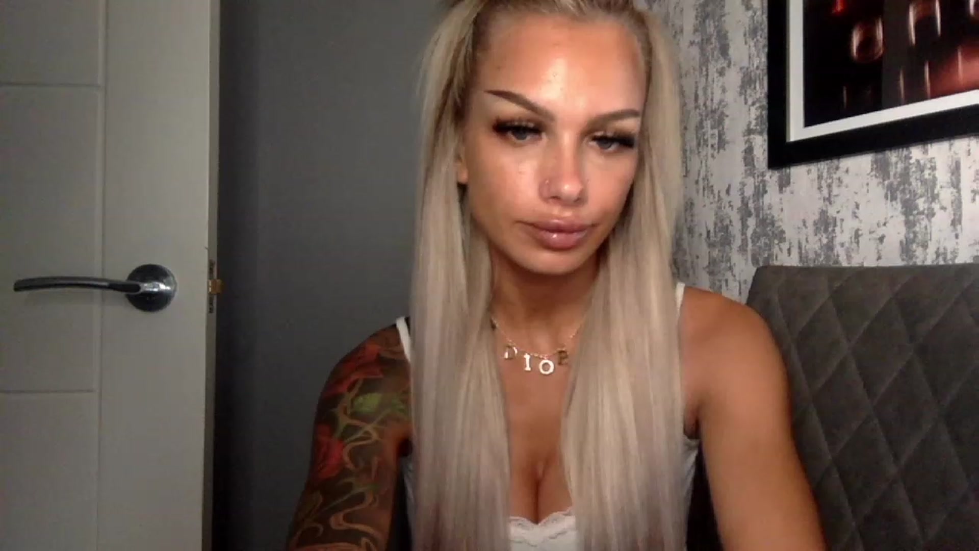 Gallery image thumbnail from BabyDaisyx's myfreecams stream on, 11/24/2022, 13:35 image 17 of 20