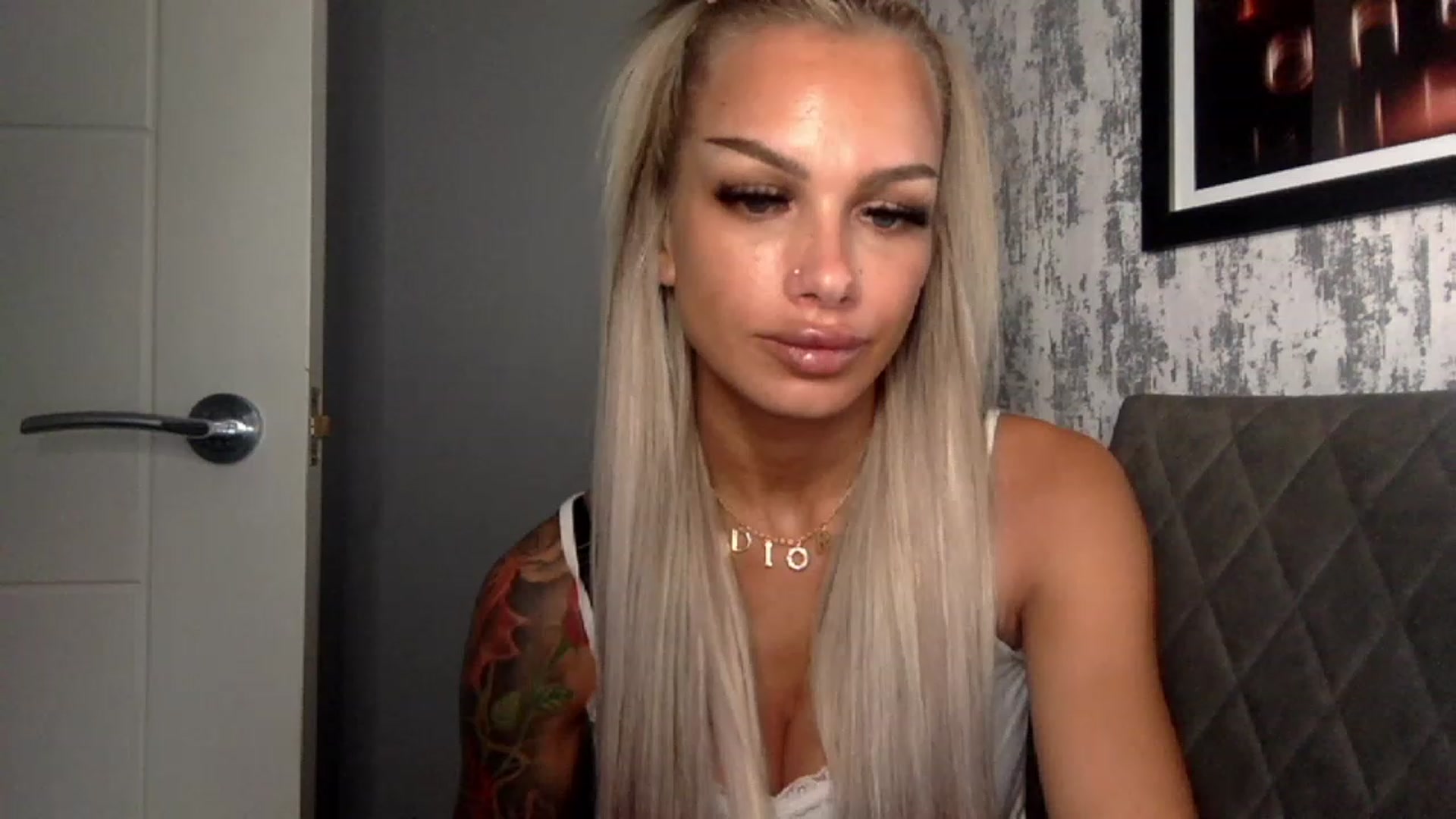 Gallery image thumbnail from BabyDaisyx's myfreecams stream on, 11/24/2022, 13:35 image 15 of 20