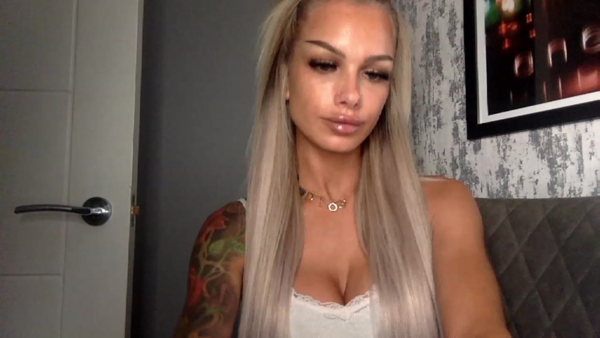 Gallery image thumbnail from BabyDaisyx's myfreecams stream on, 11/24/2022, 13:35 image 1 of 20