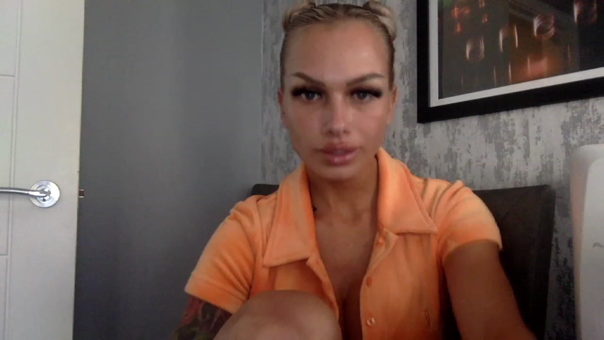 Gallery image thumbnail from BabyDaisyx's myfreecams stream on, 12/02/2022, 14:27 image 10 of 20