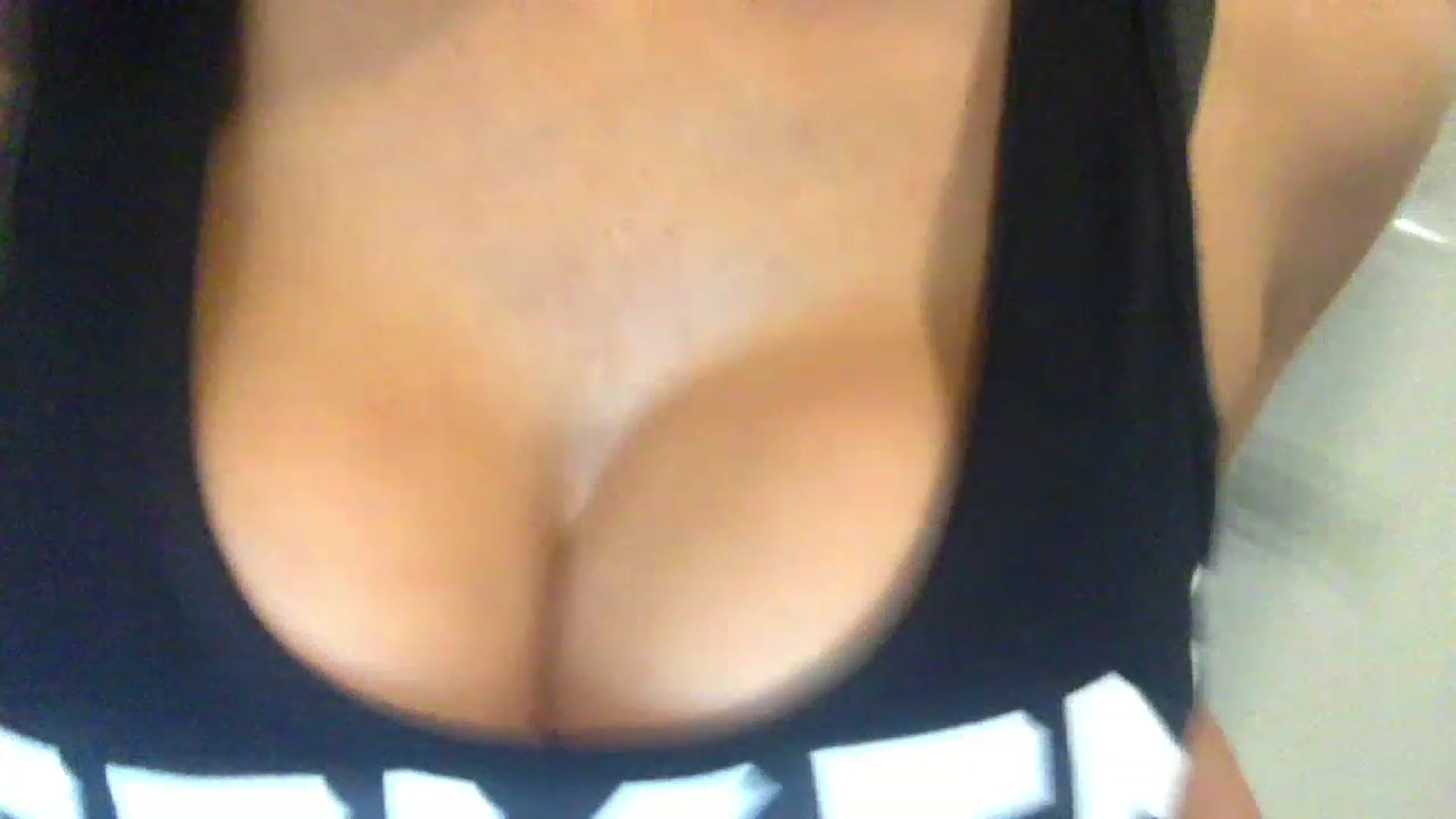 Gallery image thumbnail from BabyDaisyx's myfreecams stream on, 12/02/2022, 14:27 image 18 of 20