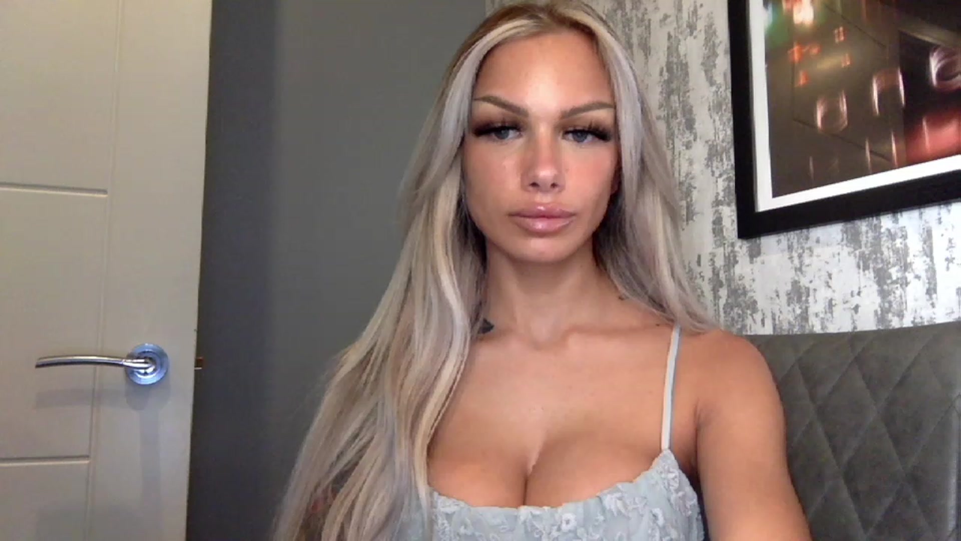 Gallery image thumbnail from BabyDaisyx's myfreecams stream on, 12/08/2022, 08:32 image 12 of 20
