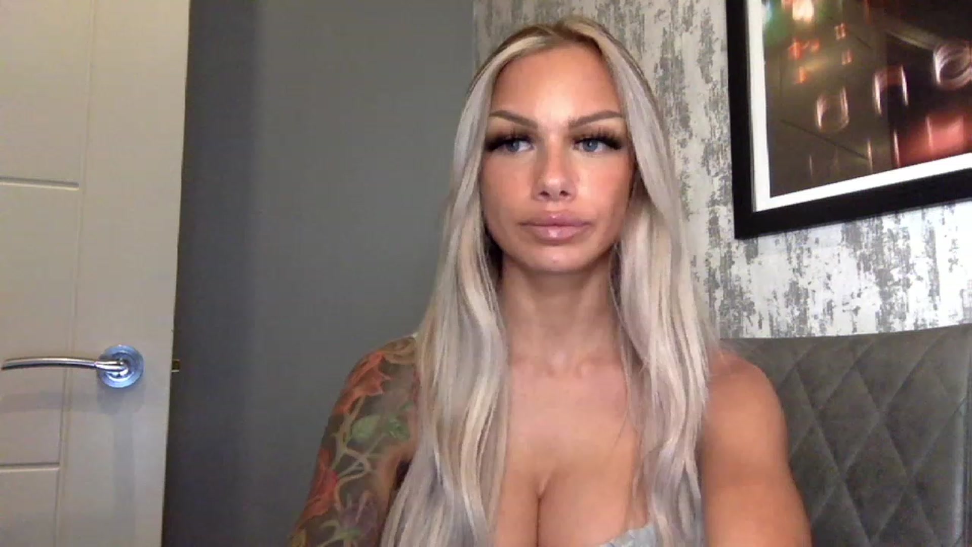 Gallery image thumbnail from BabyDaisyx's myfreecams stream on, 12/08/2022, 08:32 image 1 of 20