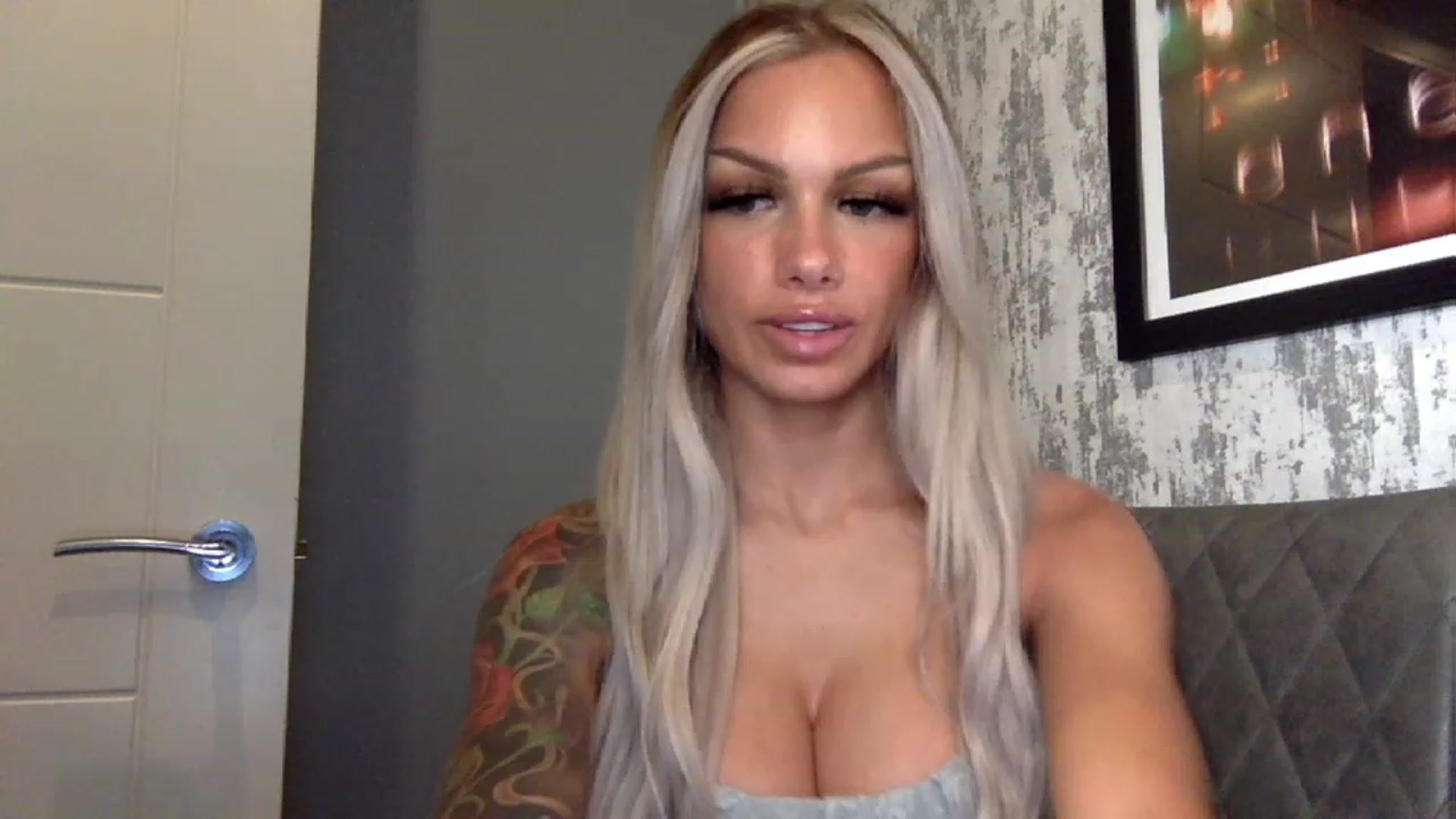 Gallery image thumbnail from BabyDaisyx's myfreecams stream on, 12/08/2022, 09:01 image 9 of 20
