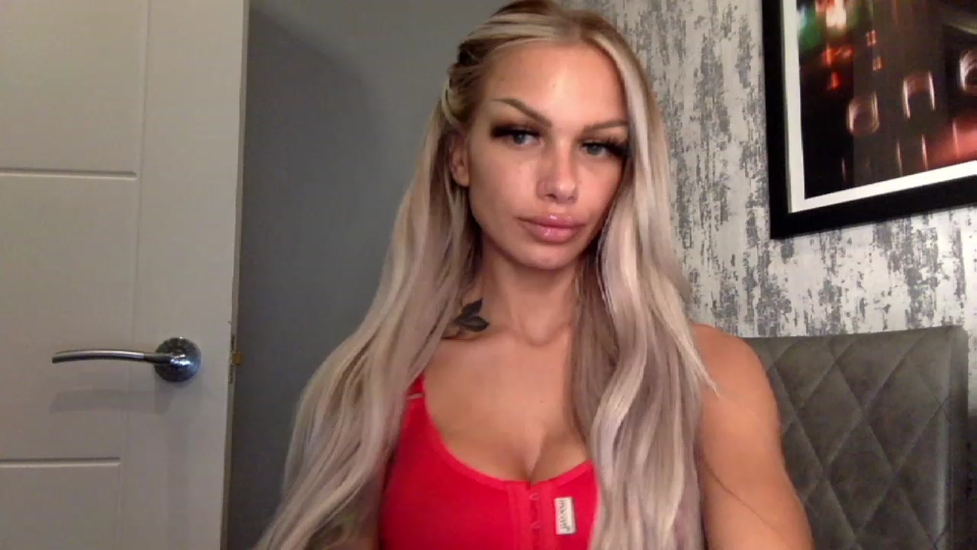 Gallery image thumbnail from BabyDaisyx's myfreecams stream on, 12/08/2022, 18:57 image 4 of 20