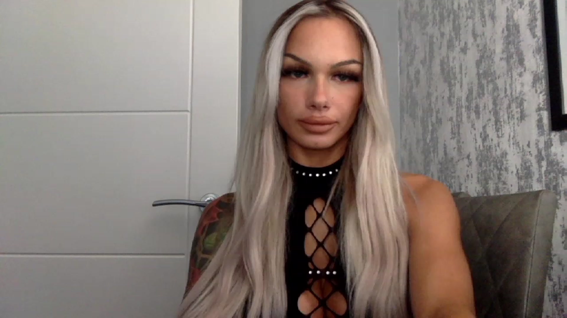 Gallery image thumbnail from BabyDaisyx's myfreecams stream on, 12/18/2022, 13:04 image 6 of 20