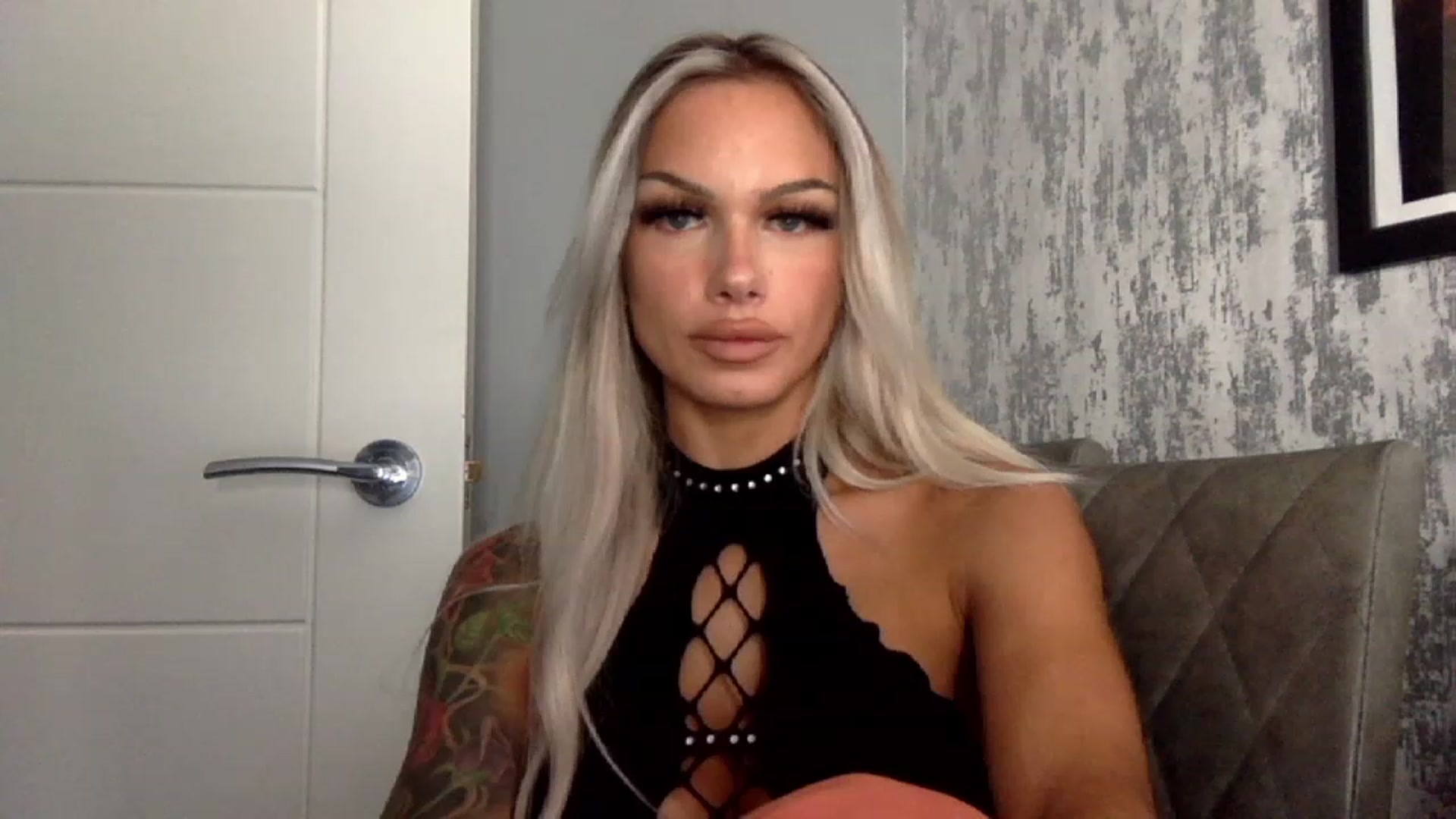 Gallery image thumbnail from BabyDaisyx's myfreecams stream on, 12/18/2022, 14:26 image 19 of 20
