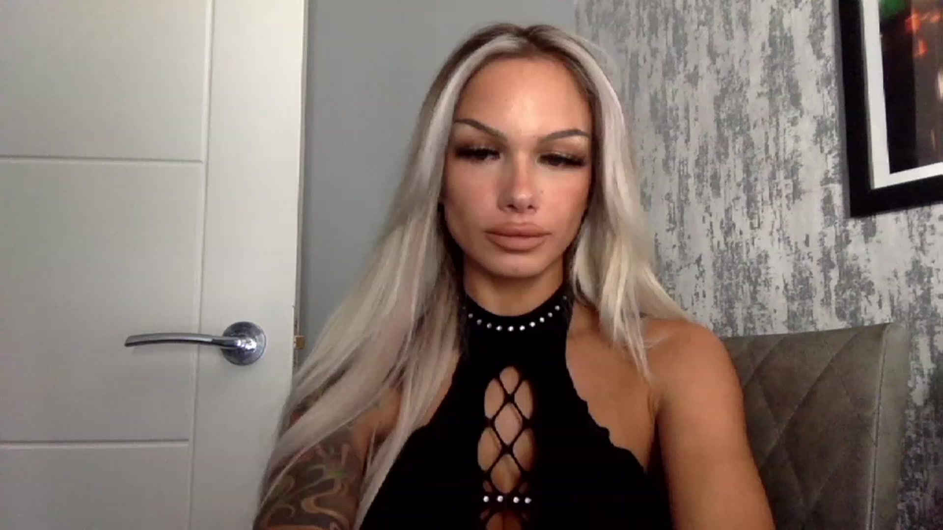 Gallery image thumbnail from BabyDaisyx's myfreecams stream on, 12/18/2022, 14:26 image 13 of 20