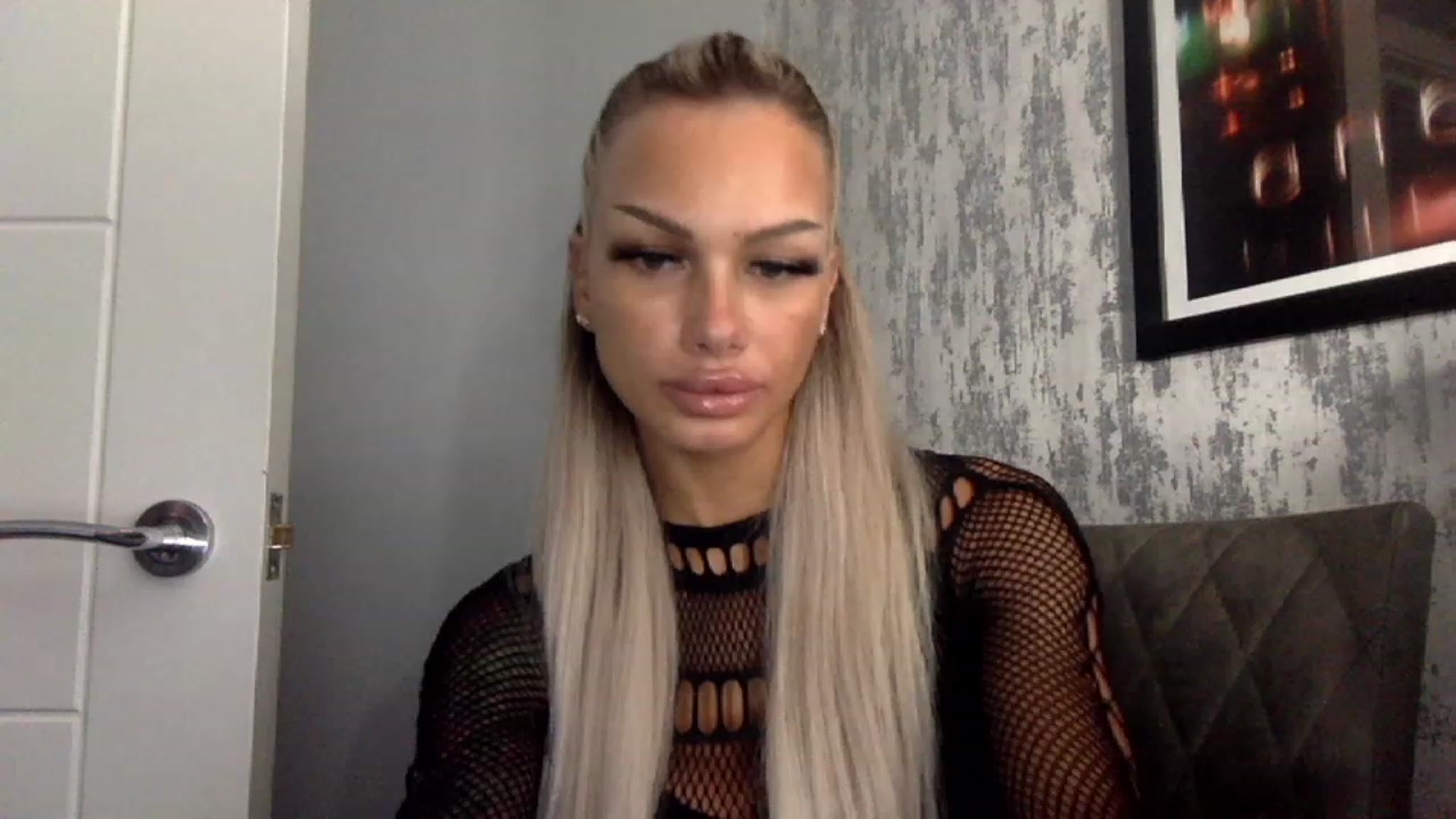 Gallery image thumbnail from BabyDaisyx's myfreecams stream on, 12/23/2022, 05:53 image 9 of 20