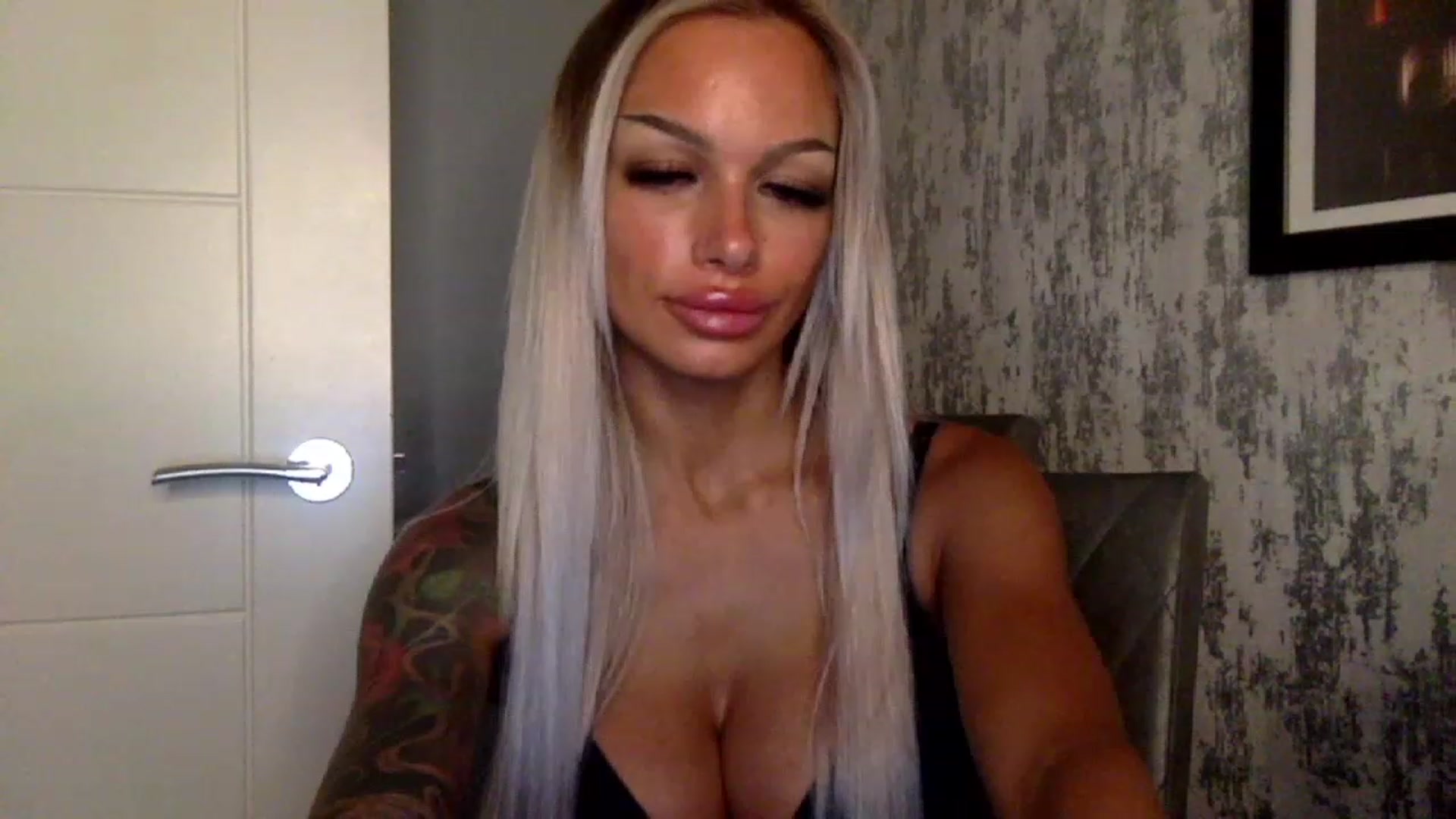 Gallery image thumbnail from BabyDaisyx's myfreecams stream on, 01/07/2023, 08:09 image 18 of 20
