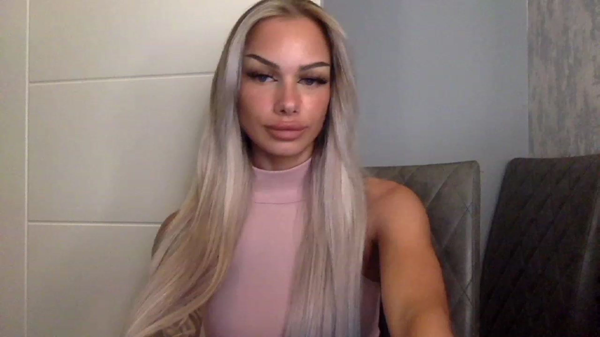Gallery image thumbnail from BabyDaisyx's myfreecams stream on, 01/15/2023, 06:52 image 5 of 20
