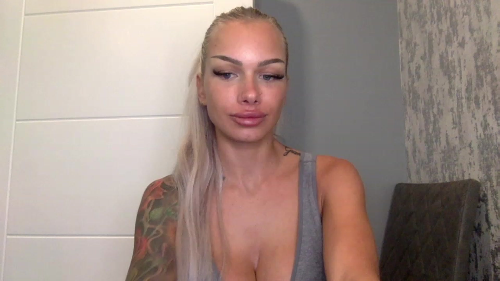 Gallery image thumbnail from BabyDaisyx's myfreecams stream on, 01/17/2023, 10:09 image 8 of 20