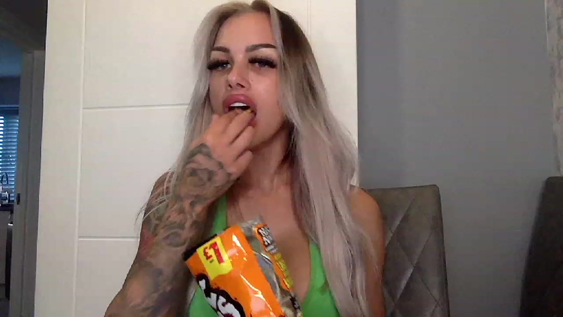 Gallery image thumbnail from BabyDaisyx's myfreecams stream on, 01/20/2023, 15:13 image 17 of 20