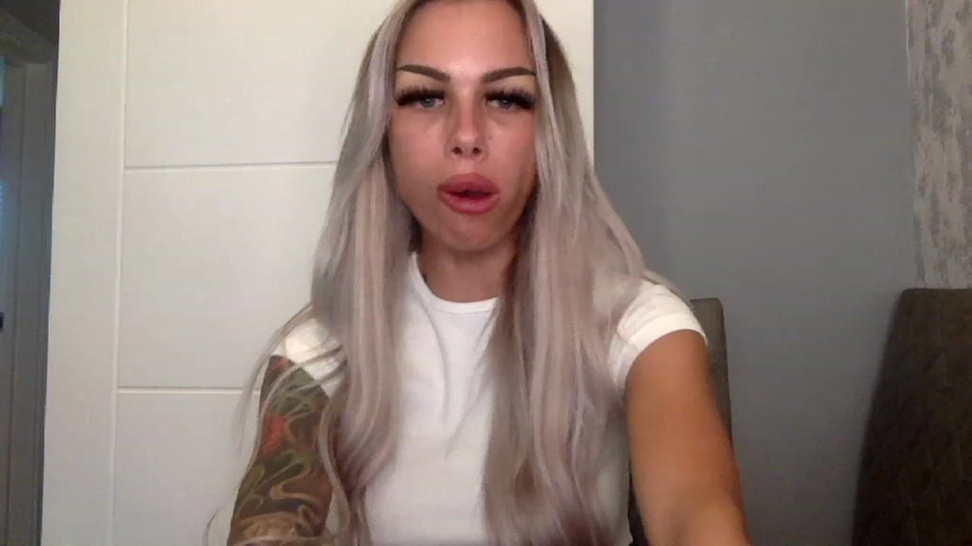 Gallery image thumbnail from BabyDaisyx's myfreecams stream on, 01/20/2023, 15:13 image 3 of 20
