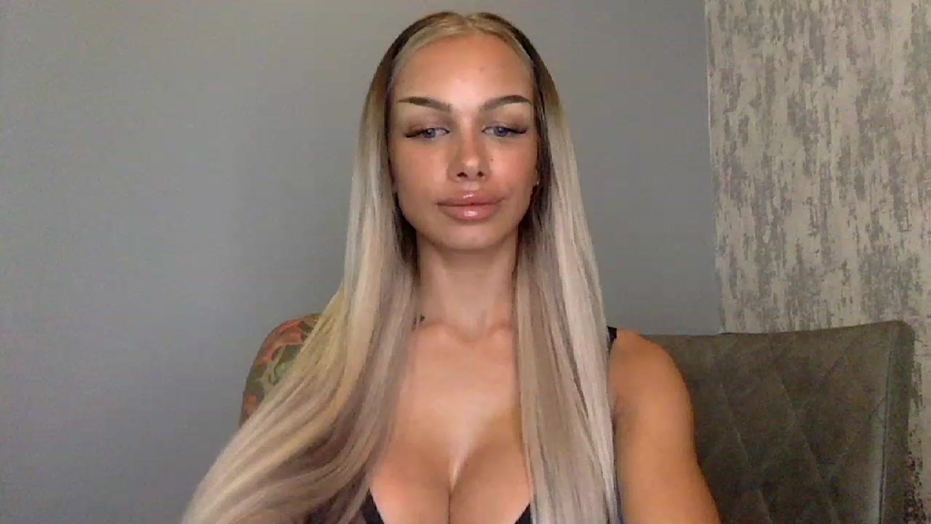 Gallery image thumbnail from BabyDaisyx's myfreecams stream on, 01/27/2023, 12:39 image 14 of 20