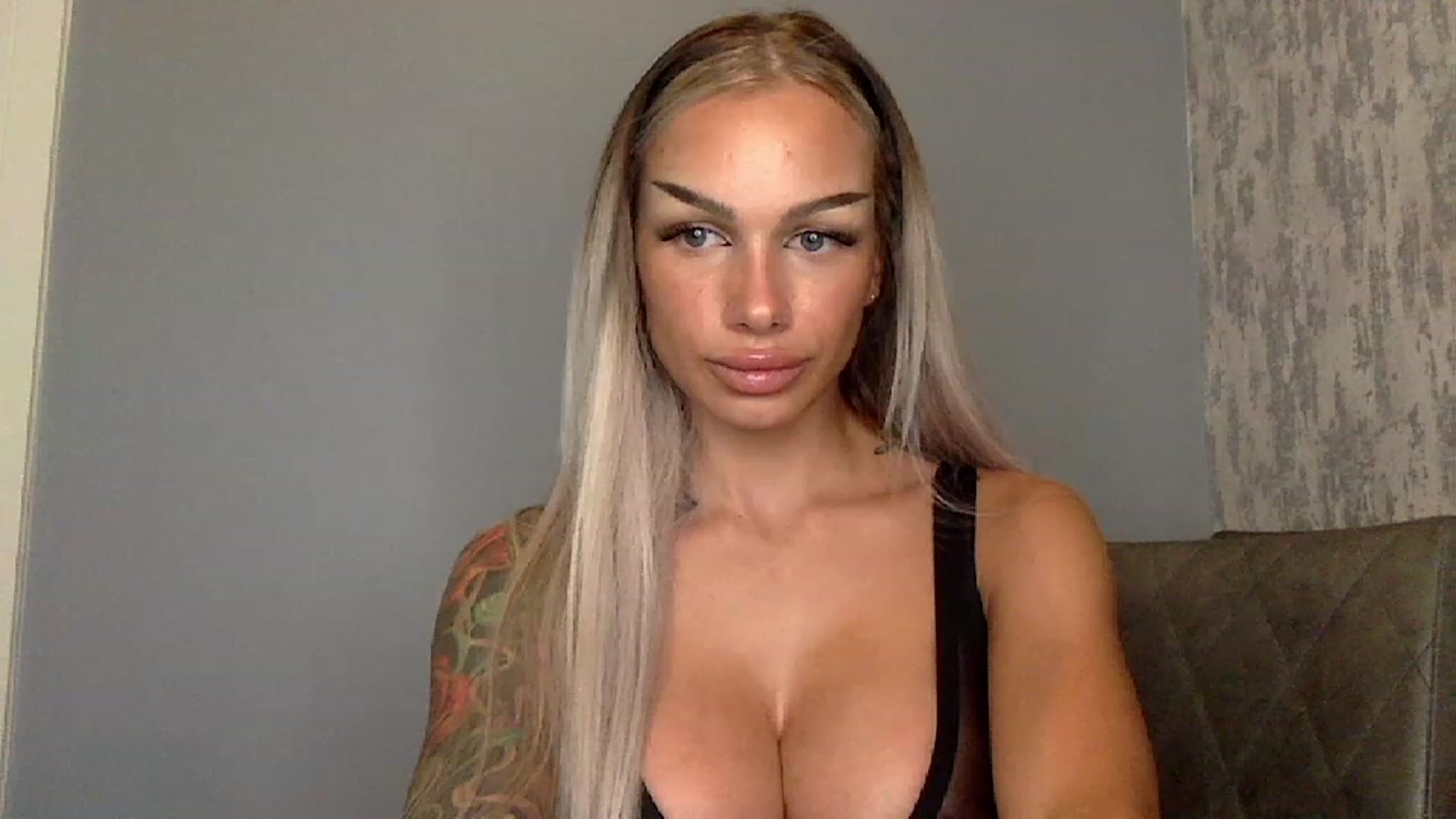 Gallery image thumbnail from BabyDaisyx's myfreecams stream on, 01/27/2023, 15:32 image 6 of 20