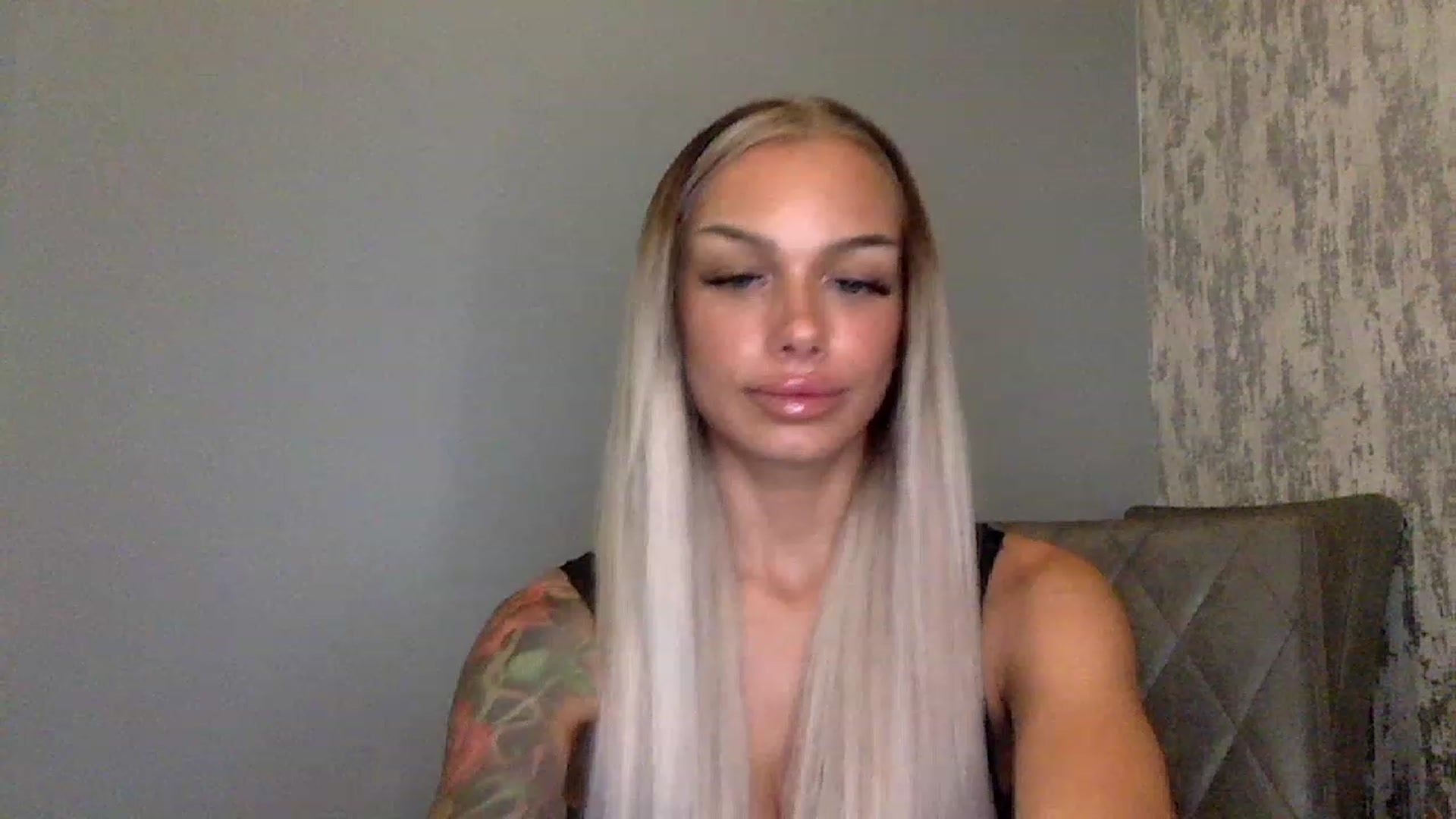 Gallery image thumbnail from BabyDaisyx's myfreecams stream on, 01/28/2023, 08:07 image 9 of 20