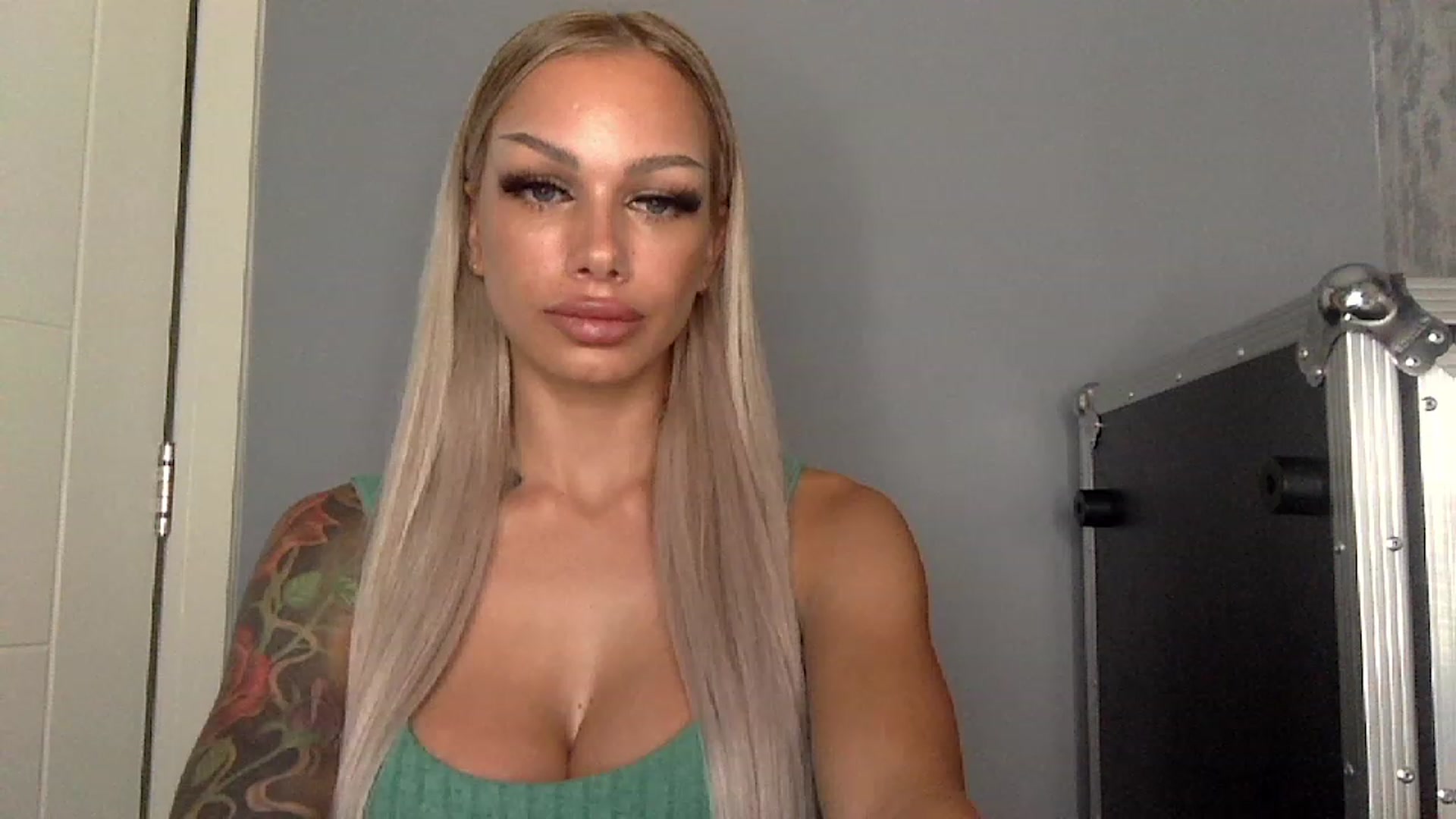 Gallery image thumbnail from BabyDaisyx's myfreecams stream on, 02/12/2023, 13:22 image 5 of 20