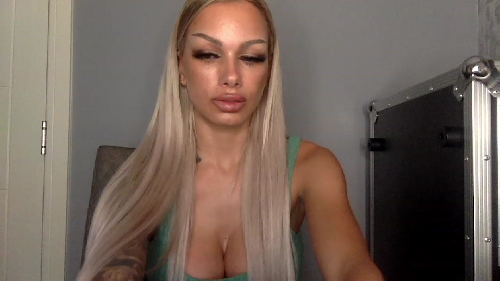Gallery image thumbnail from BabyDaisyx's myfreecams stream on, 02/12/2023, 13:51 image 20 of 20